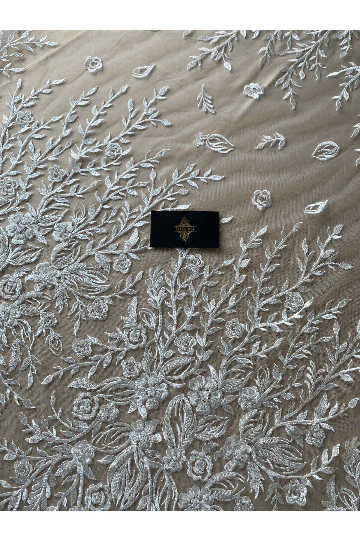 Luxuro-Lace with Flower and Leaf Pattern, with Crystals, Pearls and Sequins 3