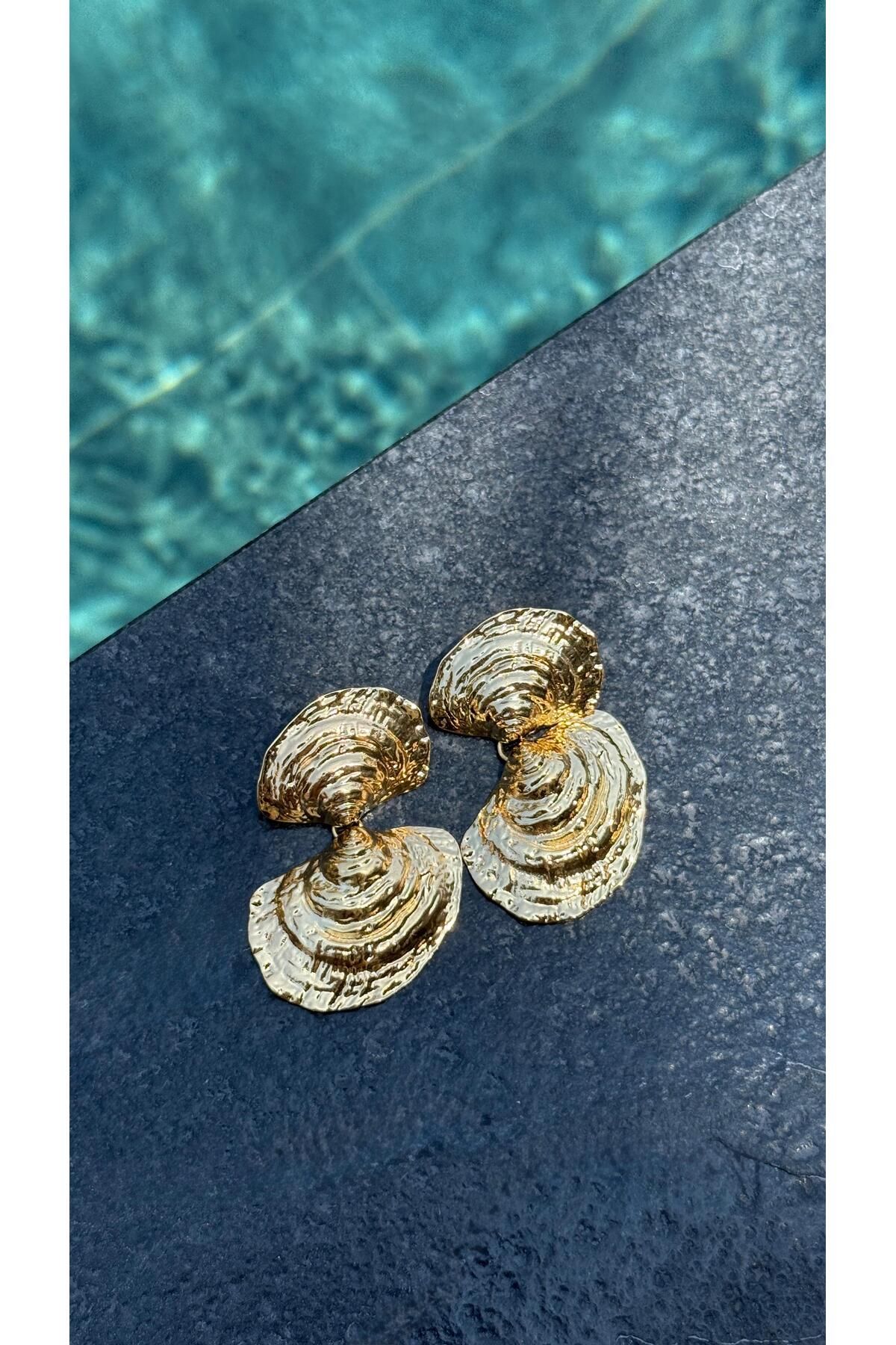 BY CANSU ACCESSORİES Viviana Gold Küpe