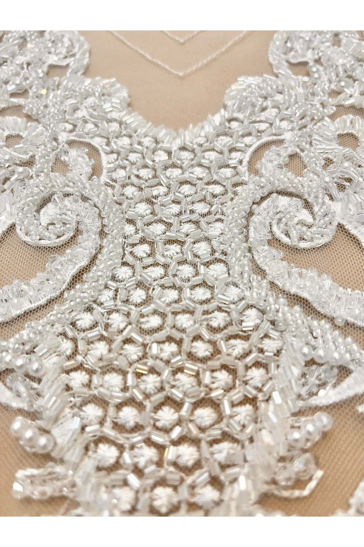 Luxuro-Geometric Pattern Bust Panel Set with Crystals, Pearls and Sequins 5