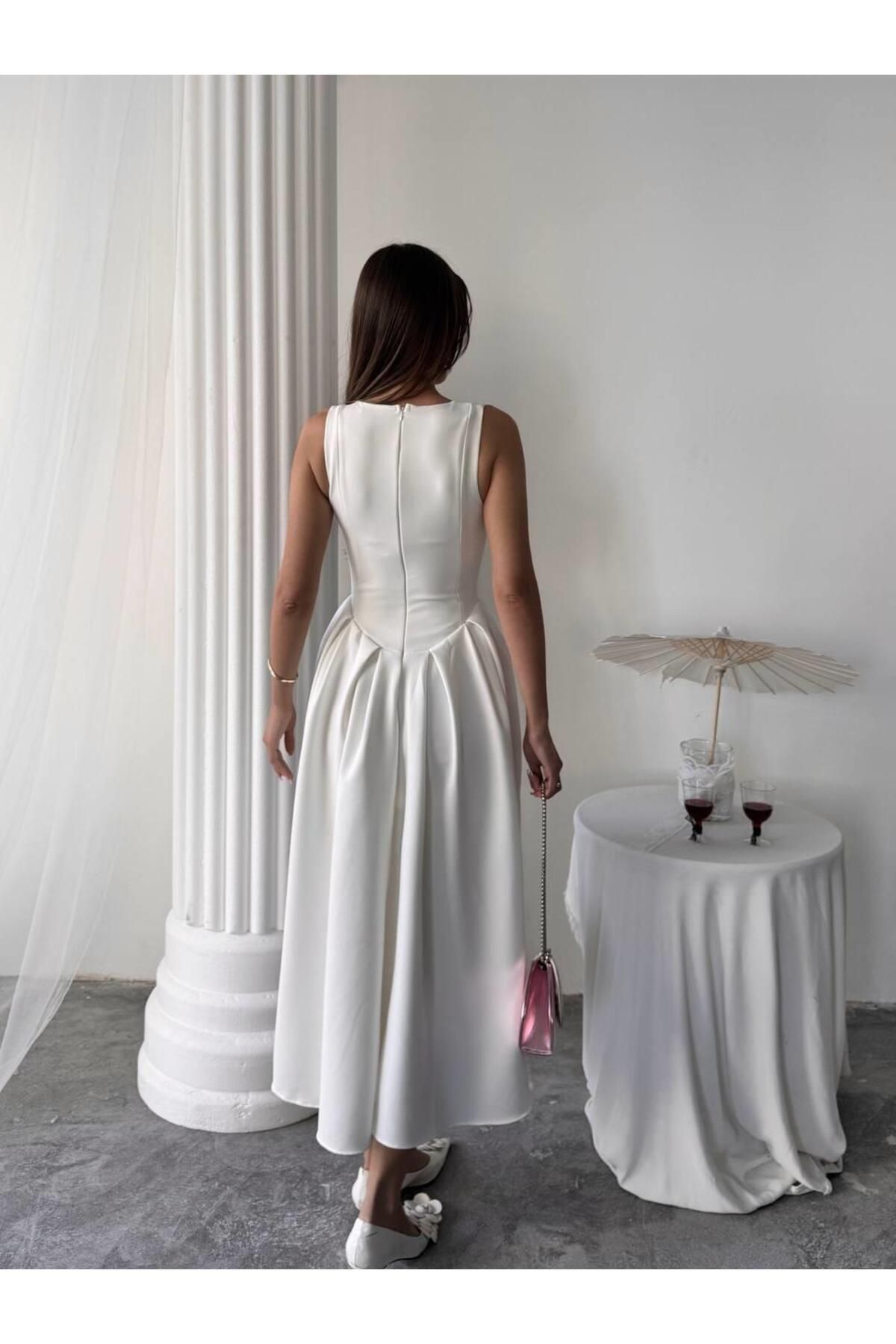 conconmoda Dore Pileli Düğme Detay Midi Elbise