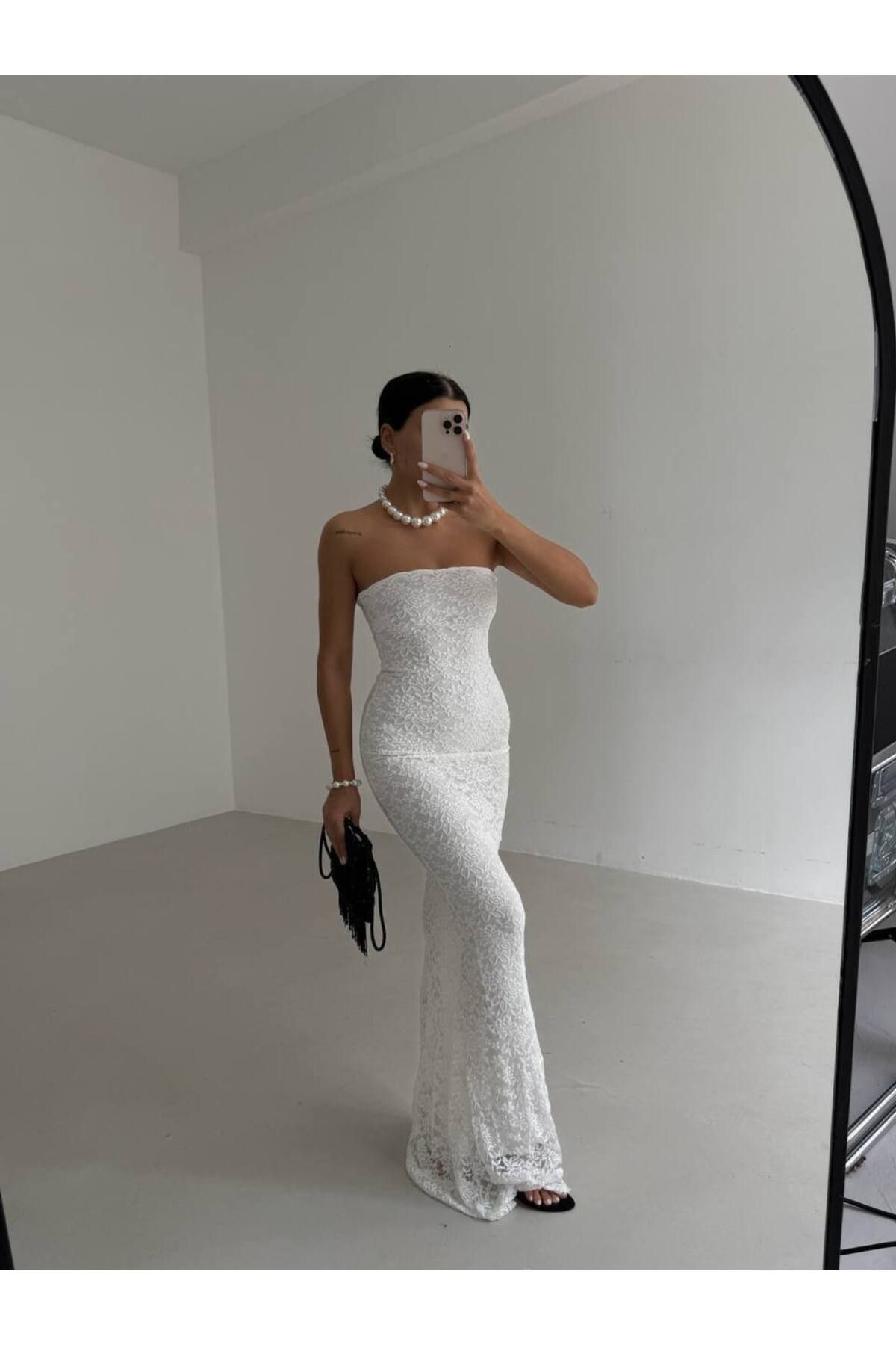 Castivo Fashion “Straplez Dantel Balık Kesim Uzun Abiye Elbise”
