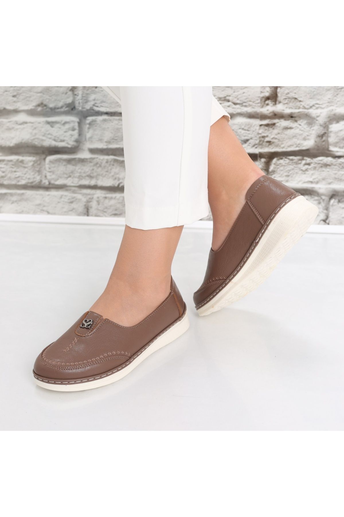 MODA STİL-Women's casual shoes Khaki made of Suraia Eco-leather, 40 5