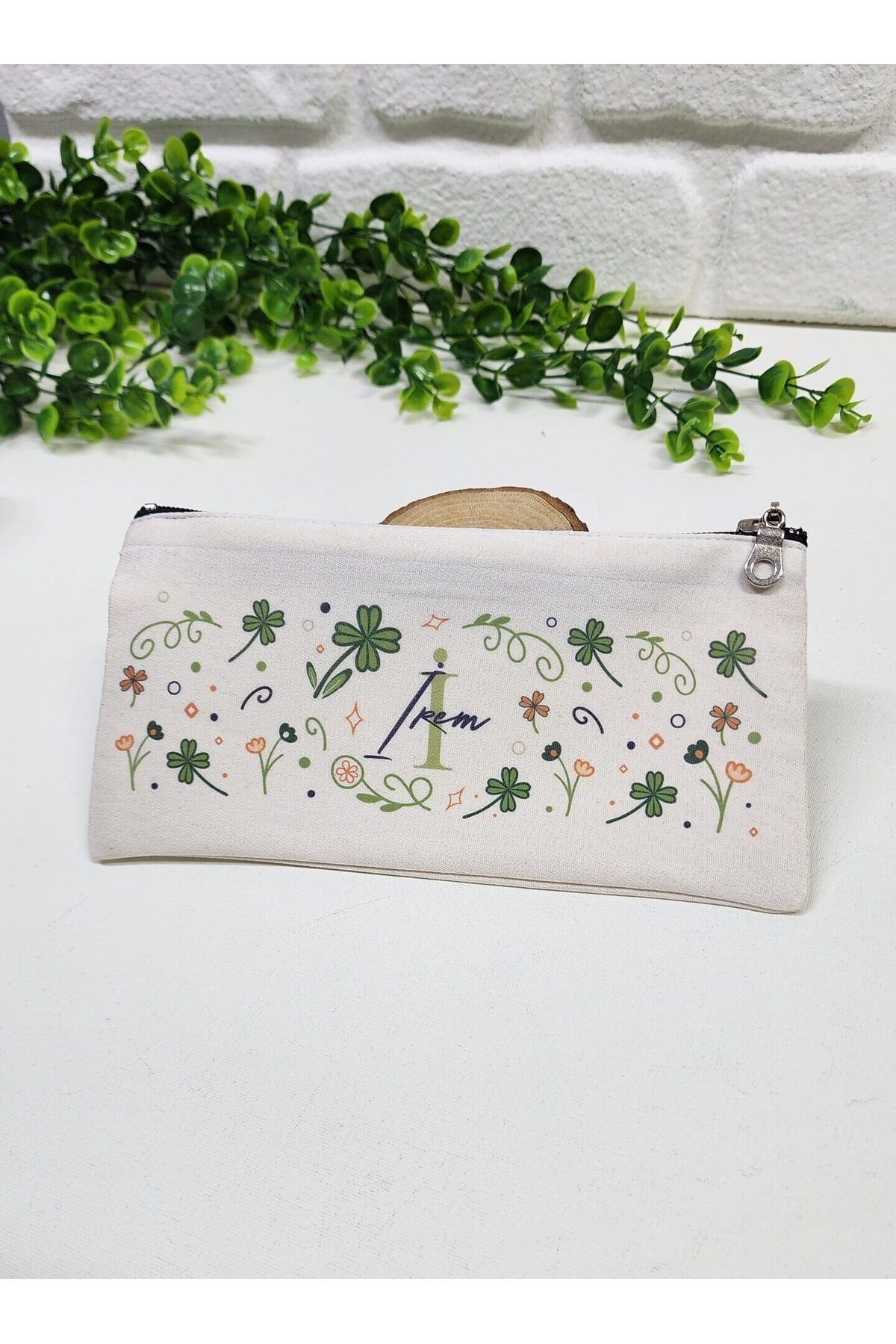 happy mountains Kişiye Özel İsimli Kalemlik Yonca Yaprak Çiçek Desenli Kişiye Özel Kalemlik Bez Mini Organizer