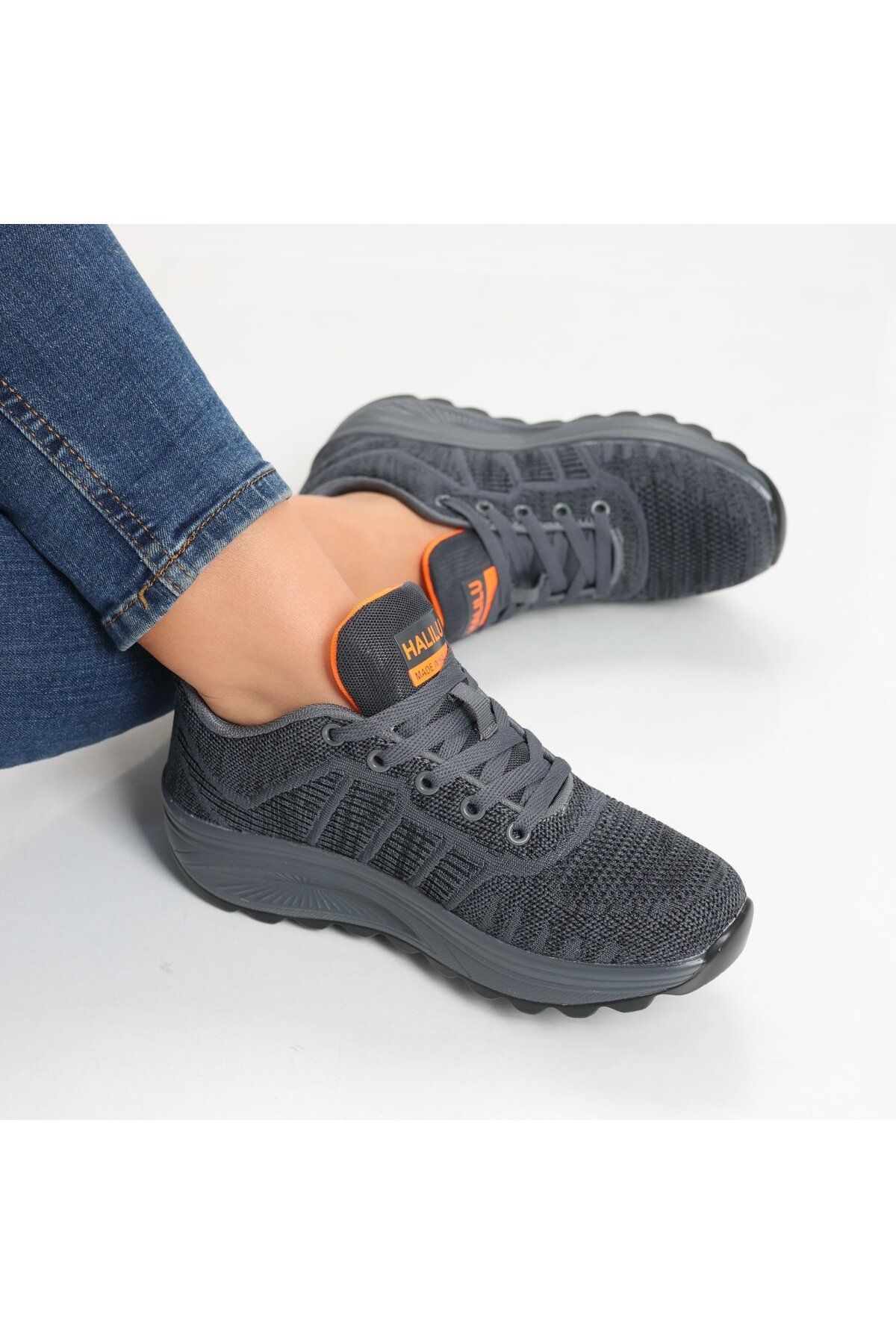 MODA STİL-Women's dark gray textile sports shoes Kiera, 37 5