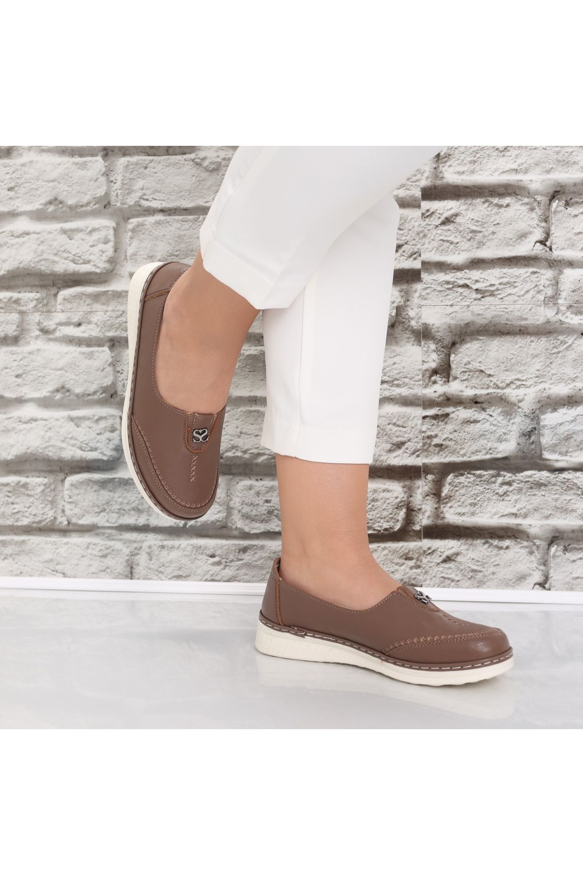 MODA STİL-Women's casual shoes Khaki made of Suraia Eco-leather, 40 4