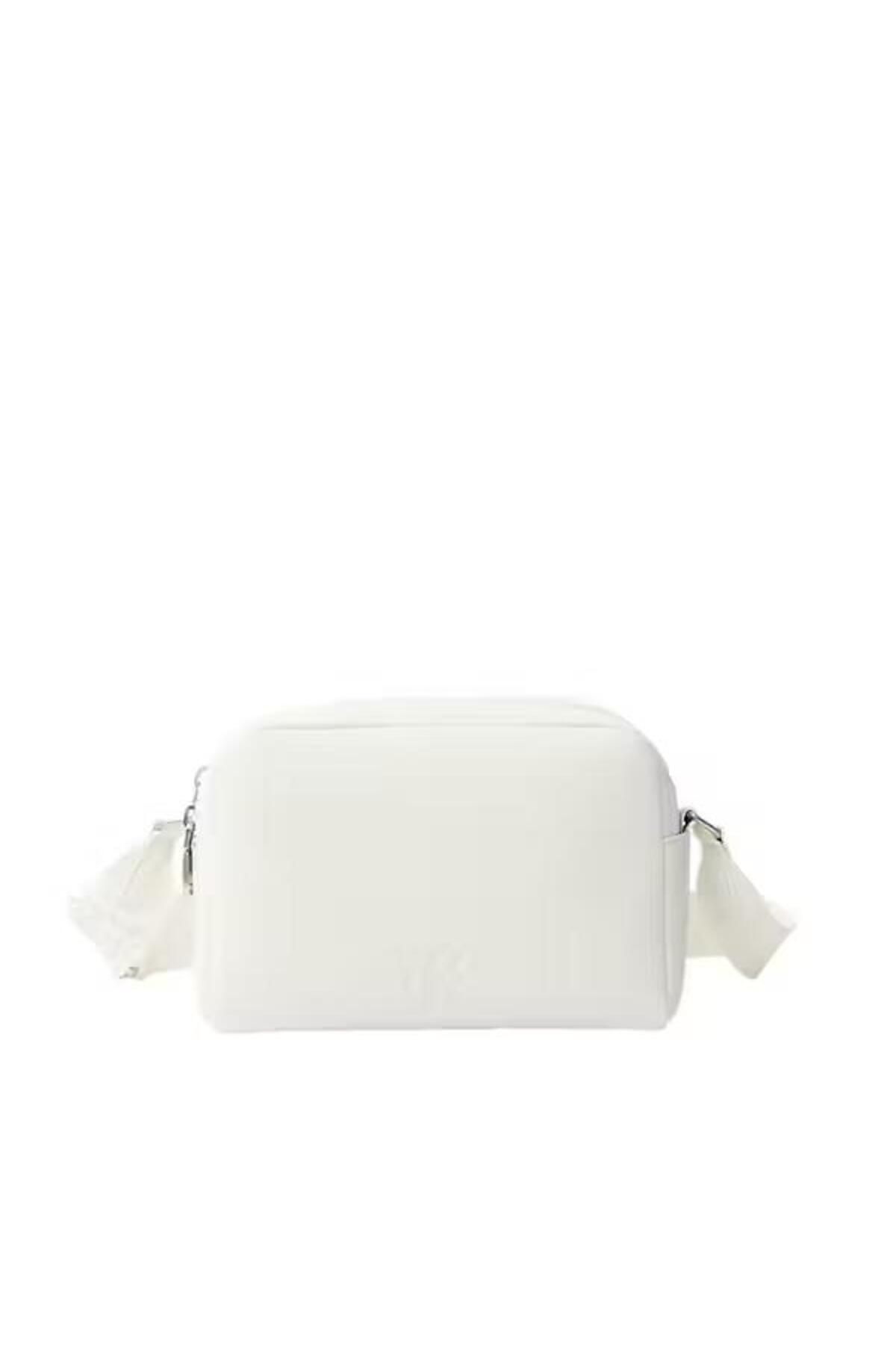 Calvin Klein ULTRALIGHT EW DBLE ZIP CAMERA BA