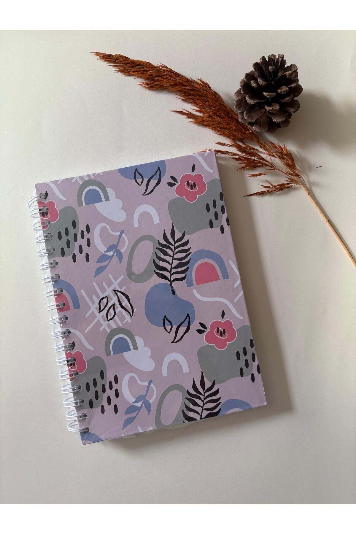 Adalinhome Atakids Lizy Spralli Sert Kapak Kareli Okul Not Defteri (17×24 cm, 120 yaprak)