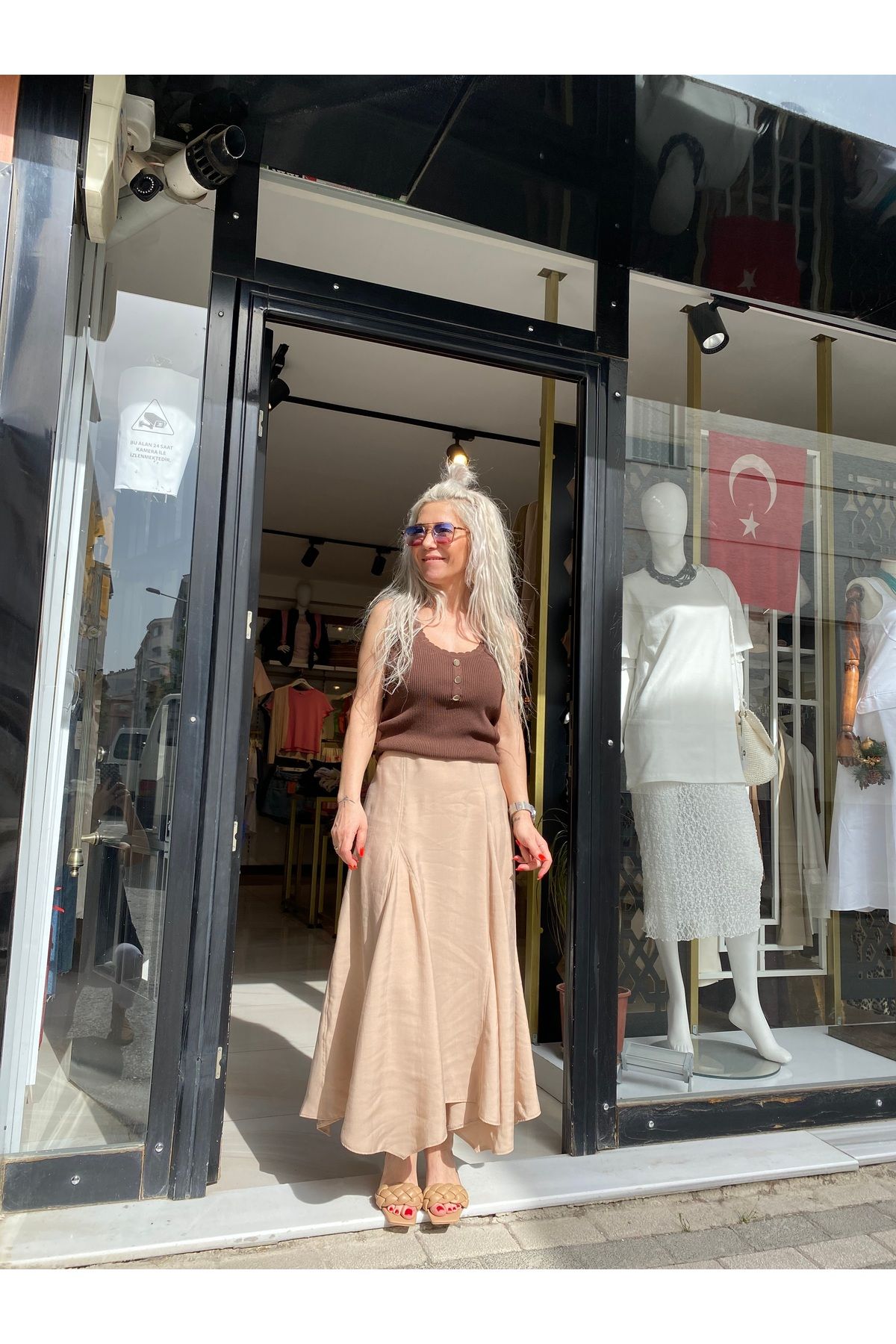 özlem adaşoğlu boutique ASİMETRİK KESİM ETEK