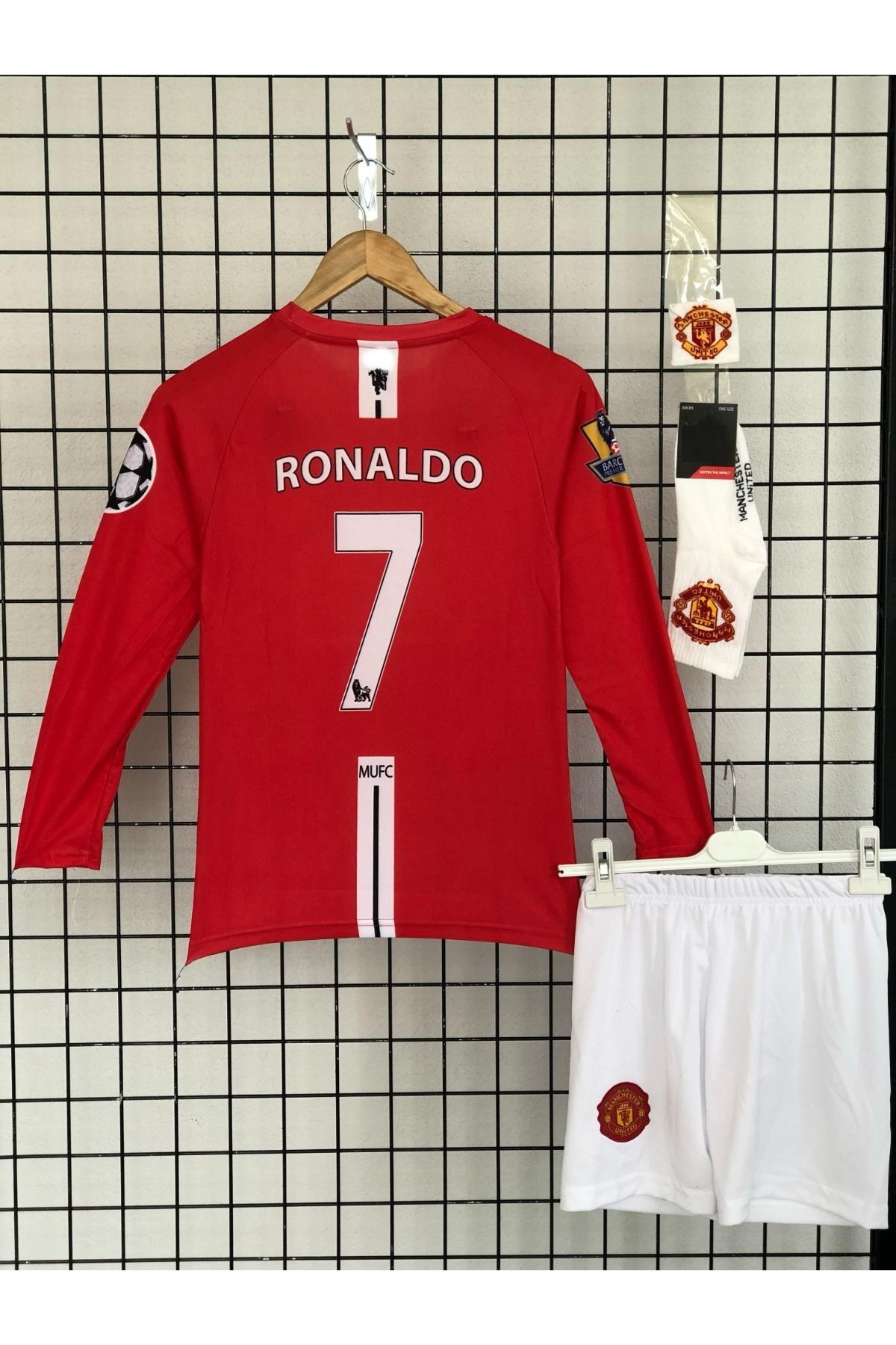 Candy Star ronaldo KIRMIZI UZUN KOLU 4 LÜ FORMASI YUVARLAK YAKALI FUTBOL FORMASI