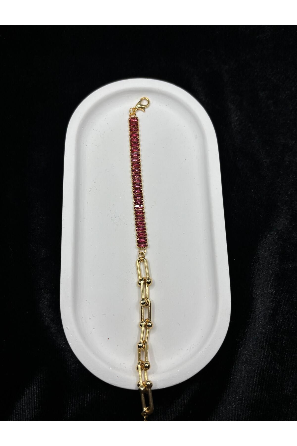 stainless steell Pembe Dikdörtgen Taşlı Altın Renk Zincir Kadın Bileklik – Romantik ve Modern Şıklık
