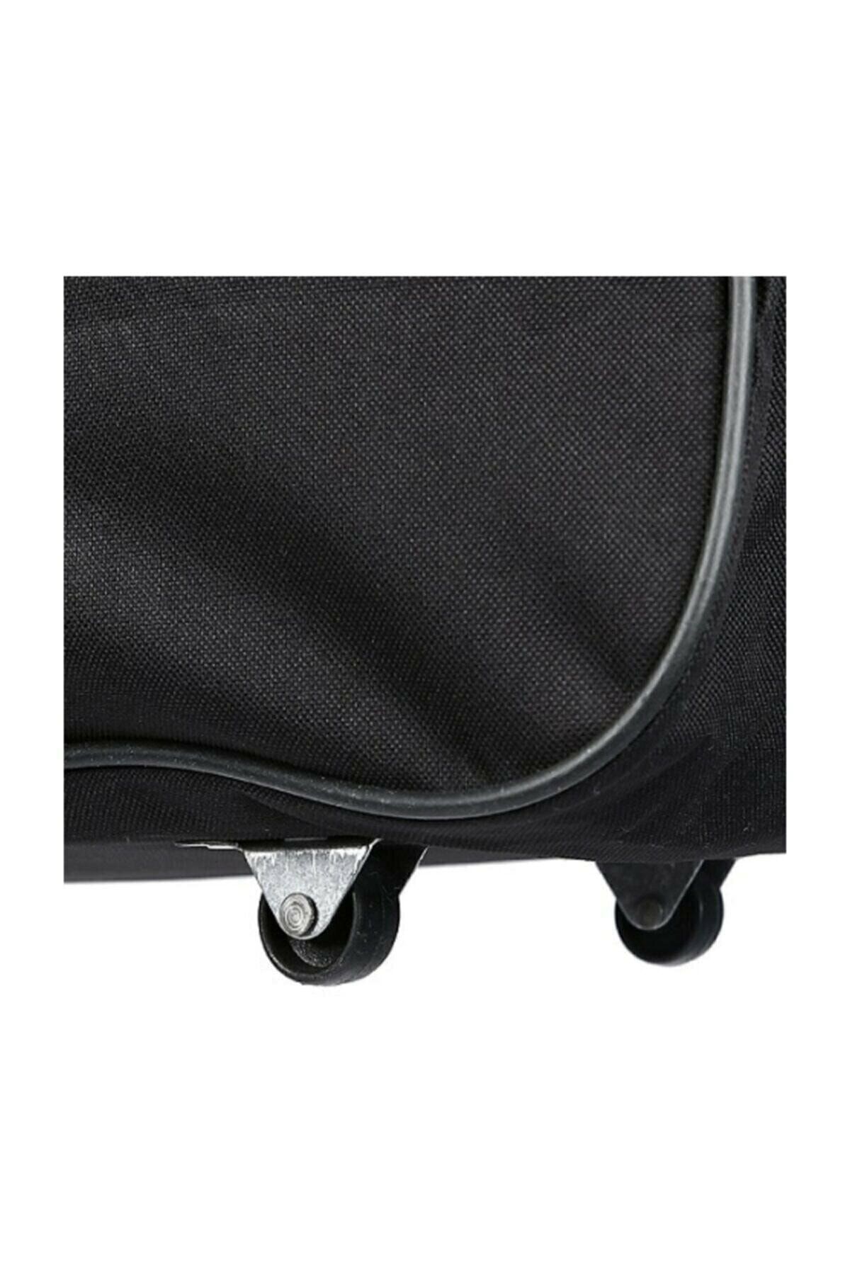 Plain 2025 black suitcase
