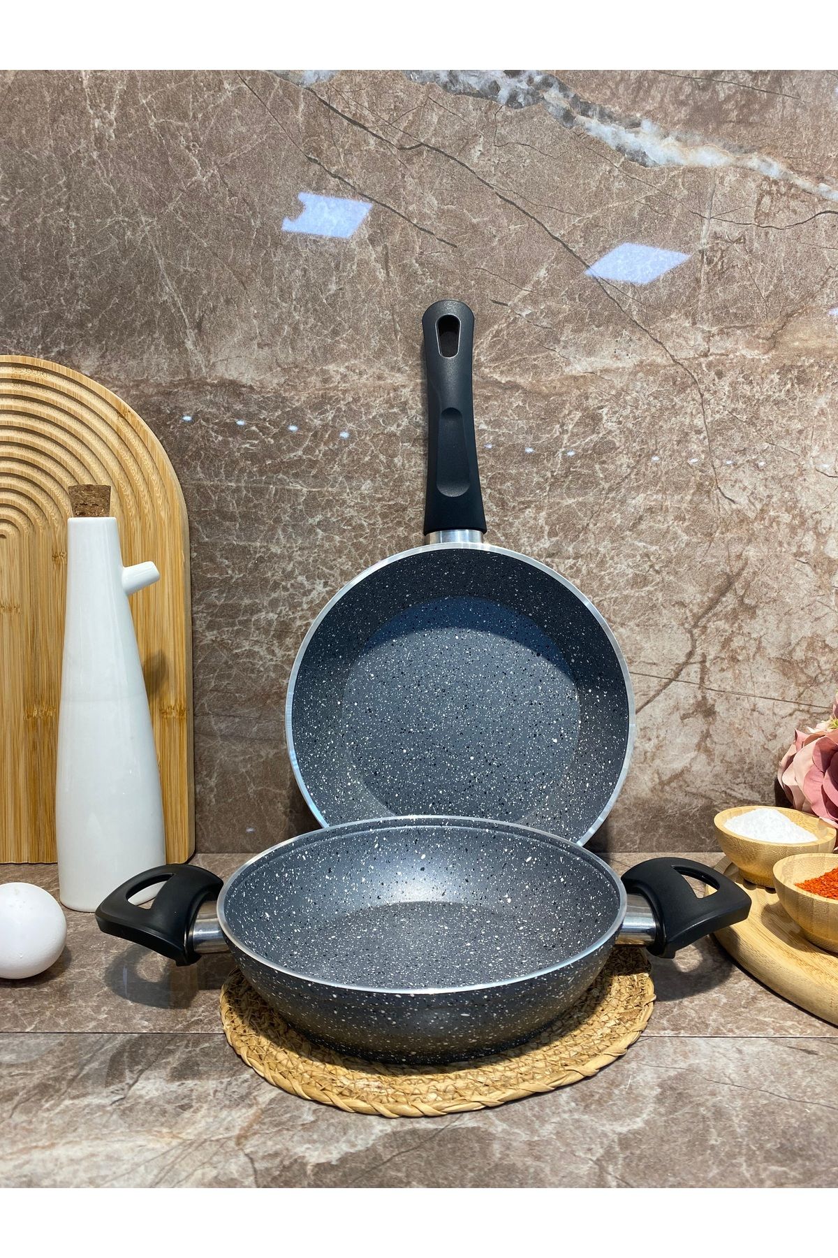 Elvira Granit tava-sahan set (18-20 cm)
