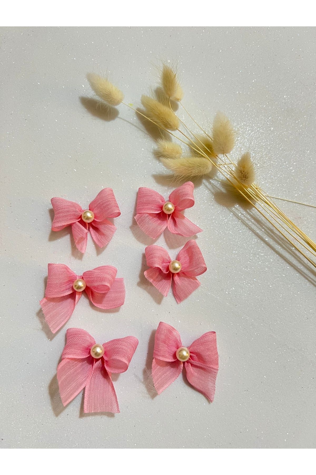 Light of Love İnci Detaylı Pembe Keten Kurdele Hazır Fiyonk - 20 Adet