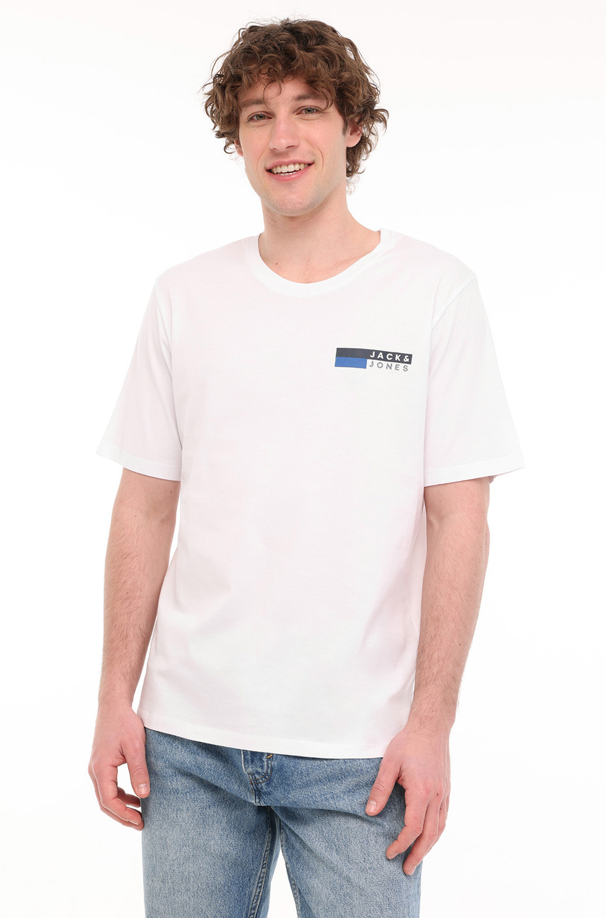 تی‌شرت آستین کوتاه مردانه سفید طرح لوگو JJECORP مدل PLAY SS جک اند جونز تی شرت Jack & Jones