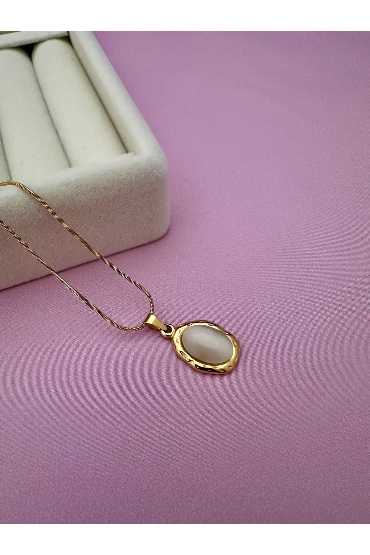 Lumina Atelier Taşlı Çelik Kolye