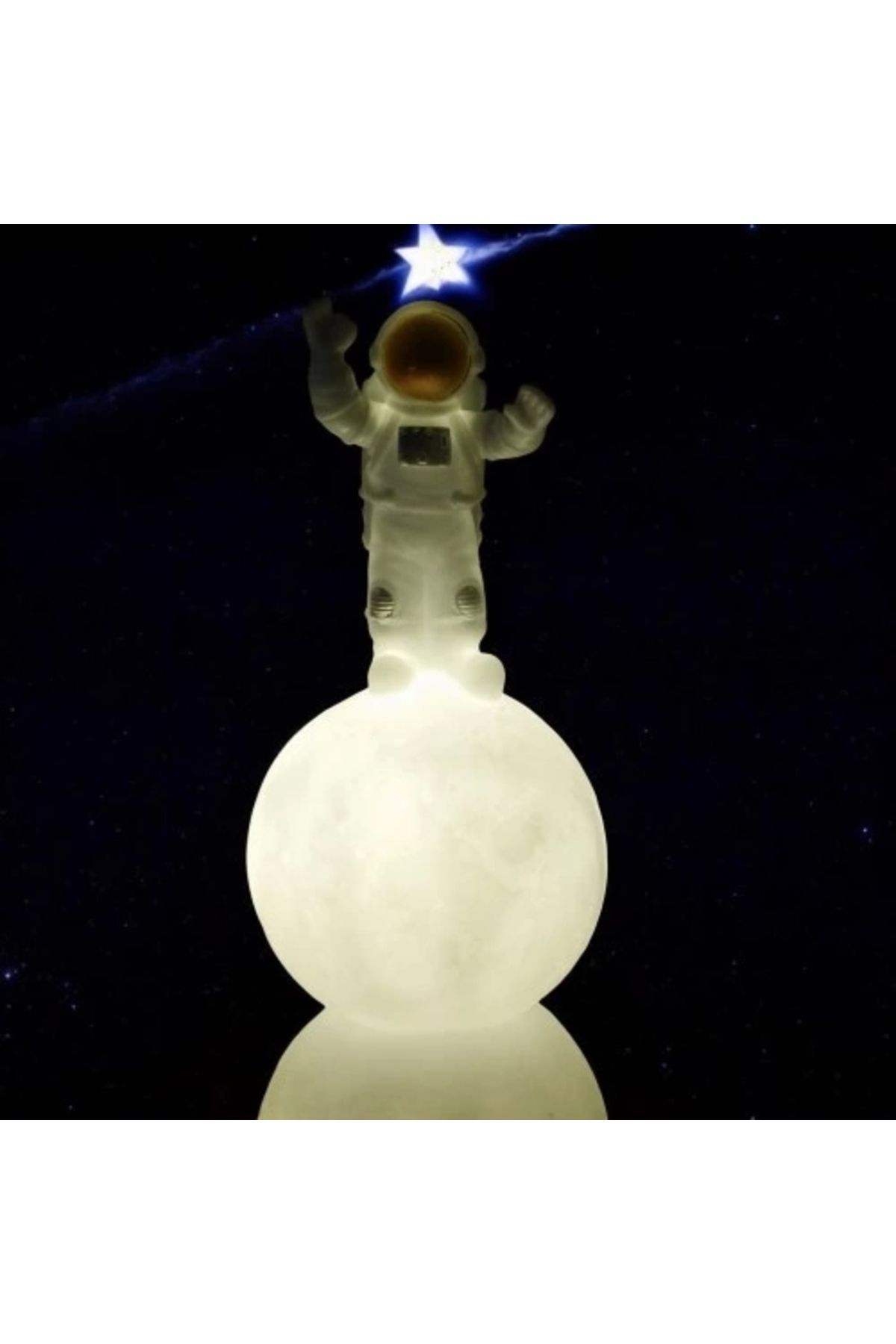 Lenaca Astronot Şekilli Gece Ve Masa Lambası