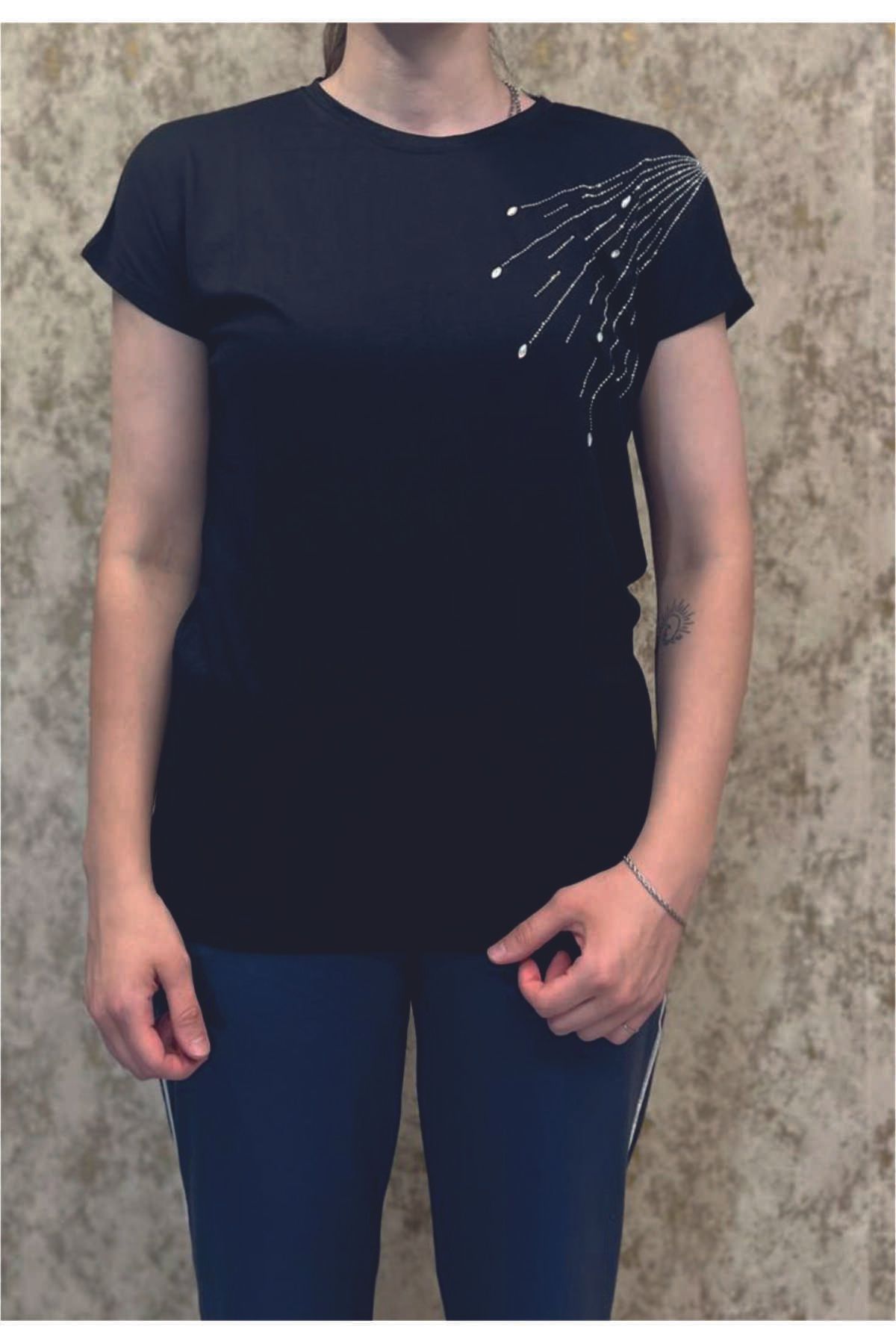 MAK T-Shirt Kayan Yıldız Detaylı Siyah
