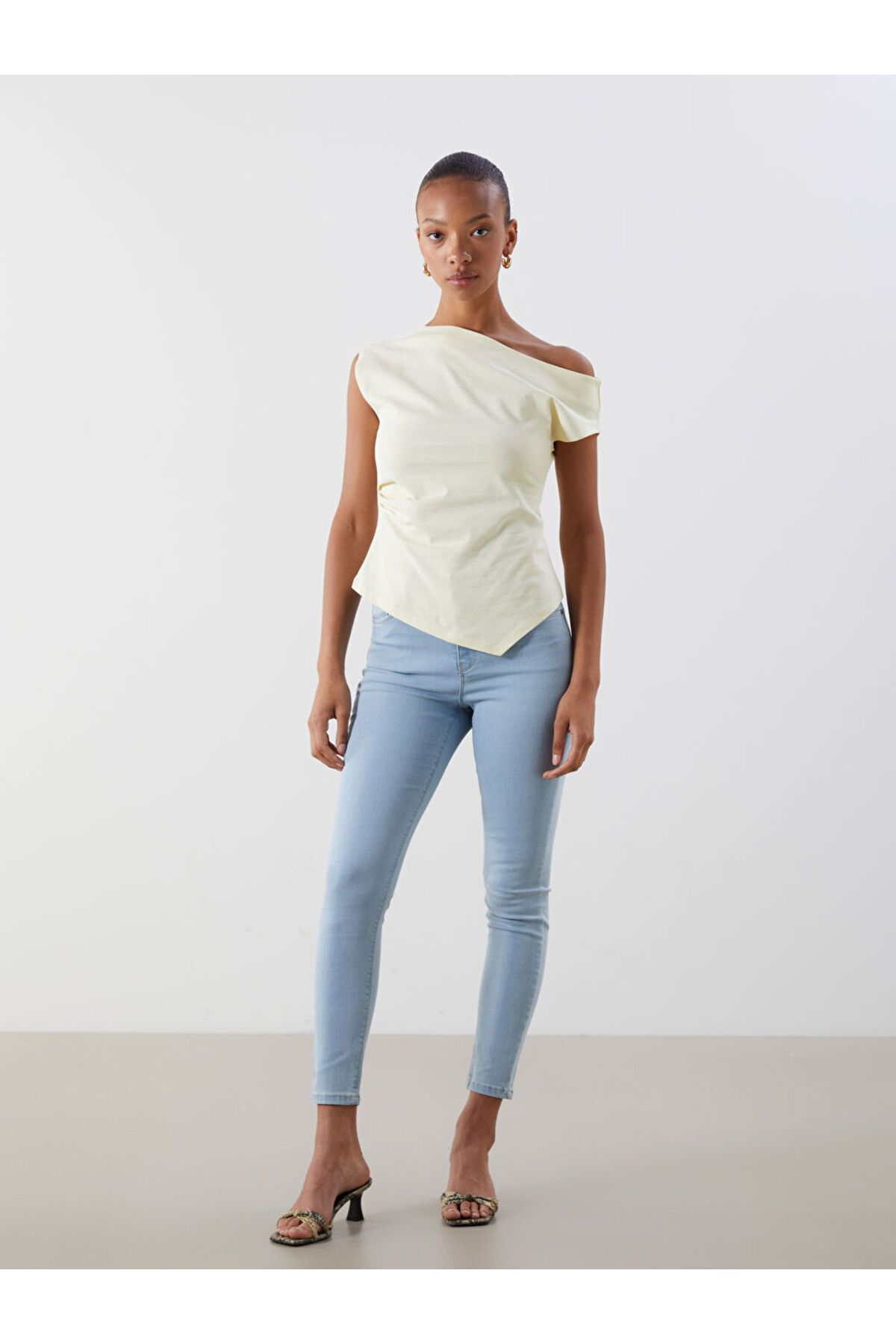 LC Waikiki Yeni Sezon Jupiter Super Skinny Fit Kadin Jean Pantolon - S5PY38Z8