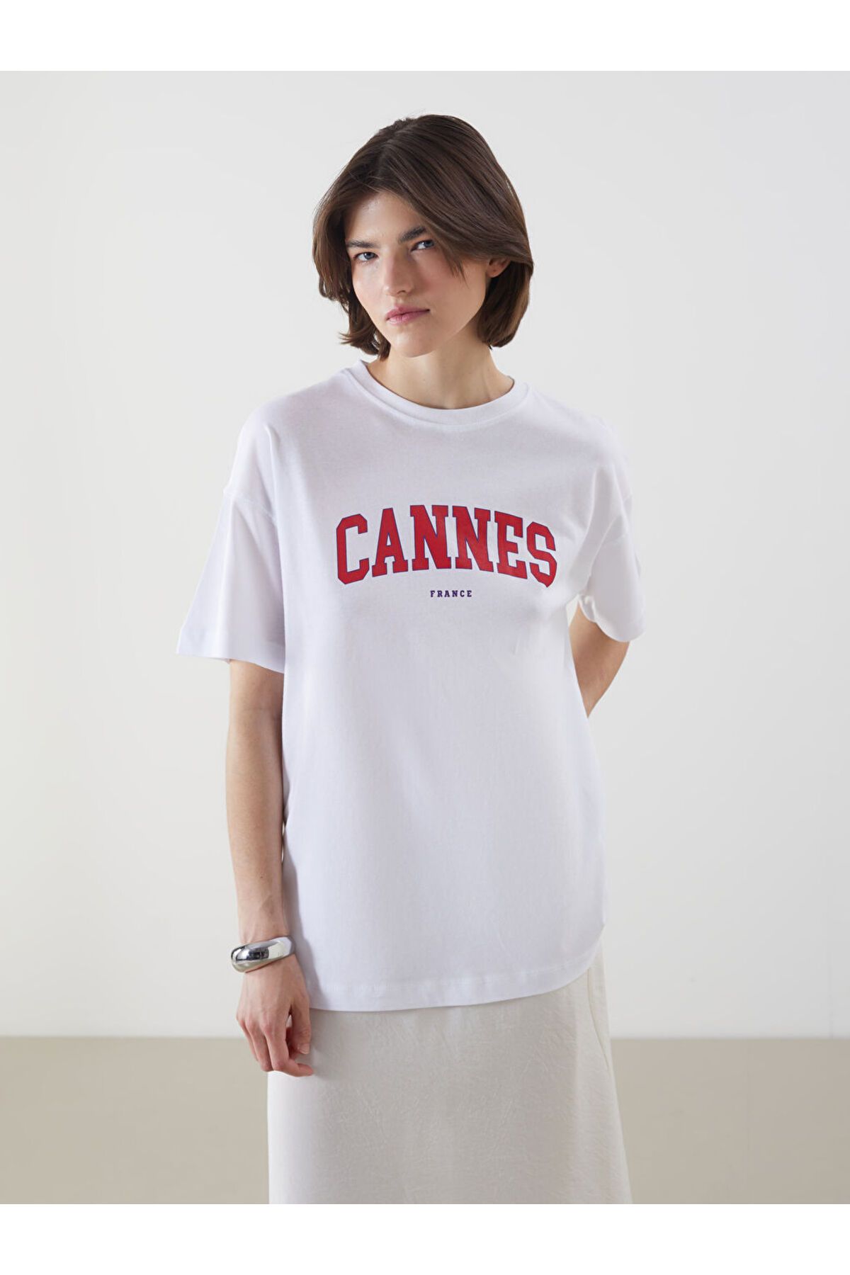 LC Waikiki Yeni Sezon Cannes Baskili Oversize Kadin Tisort - S5O300Z8