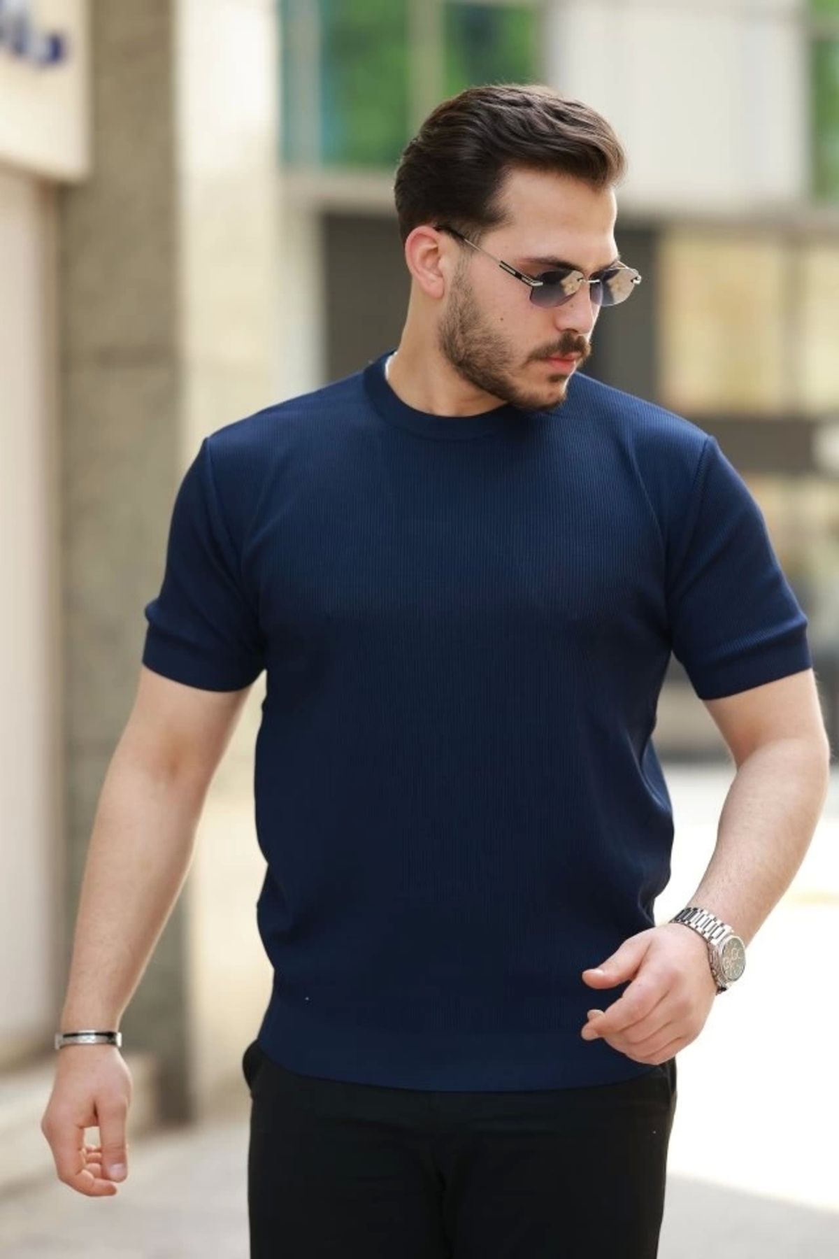 Butik Erkek Bisiklet Yaka Jakarlı Kısa Kollu Tshirt