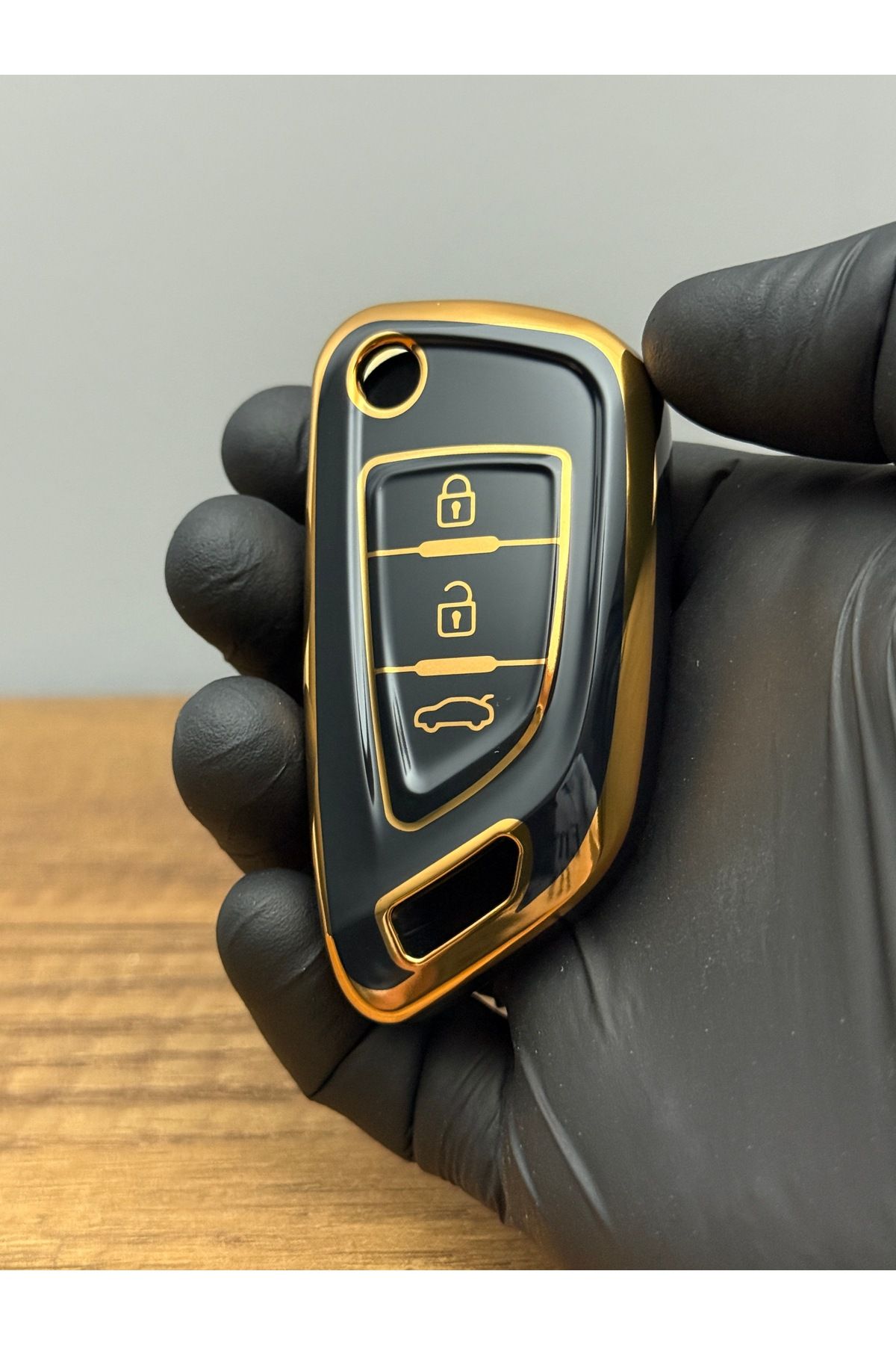 Mavi Keys BMW KD ve Akıllı Kumanda Uyumlu Sustalı 3 Düğmeli Silikon Anahtar Koruma Nano Kılıf – Siyah Renk