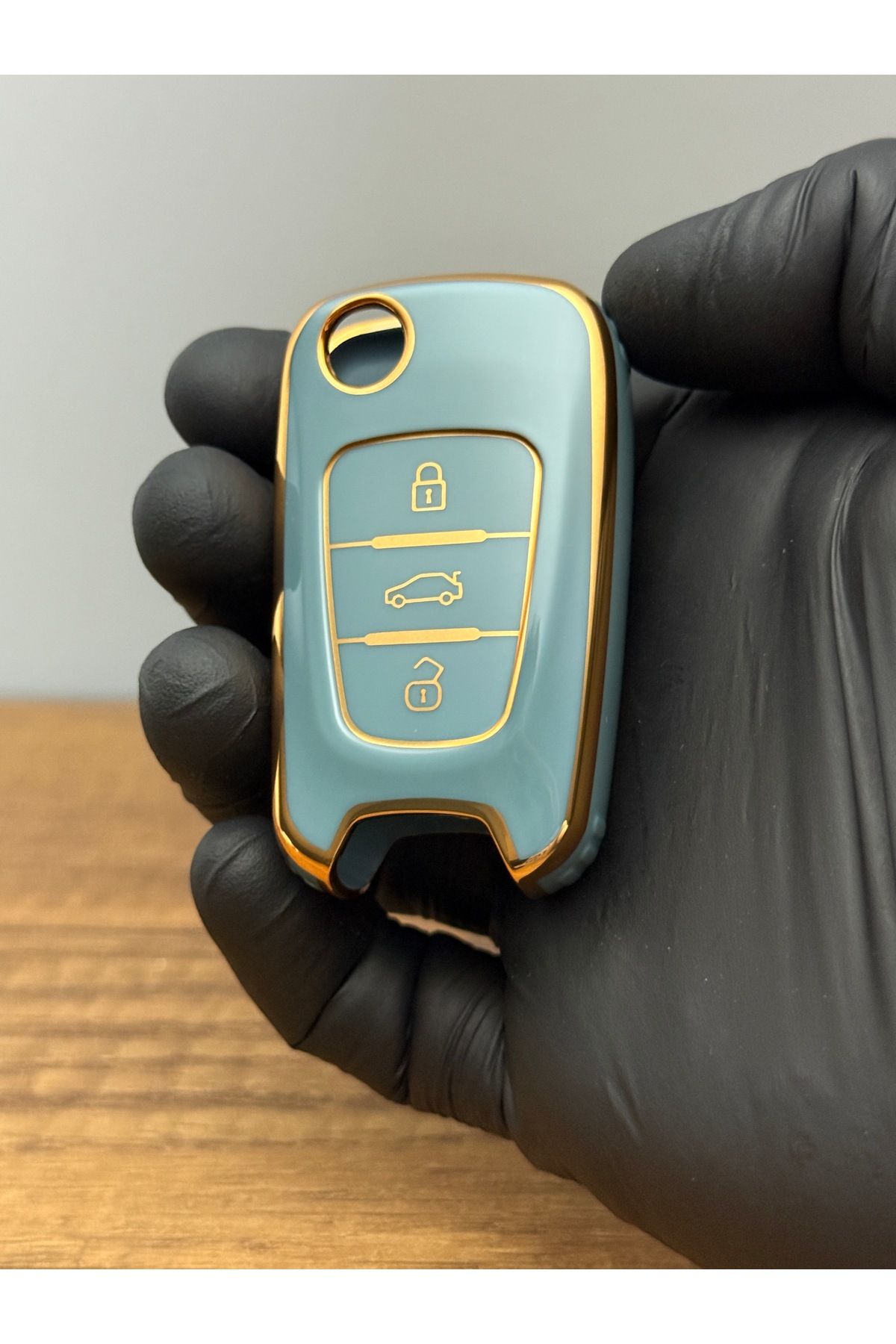 Mavi Keys Hyundai i20, Elantra, Accent Uyumlu Sustalı 3 Düğmeli Silikon Anahtar Koruma Kılıfı – Gri Renk