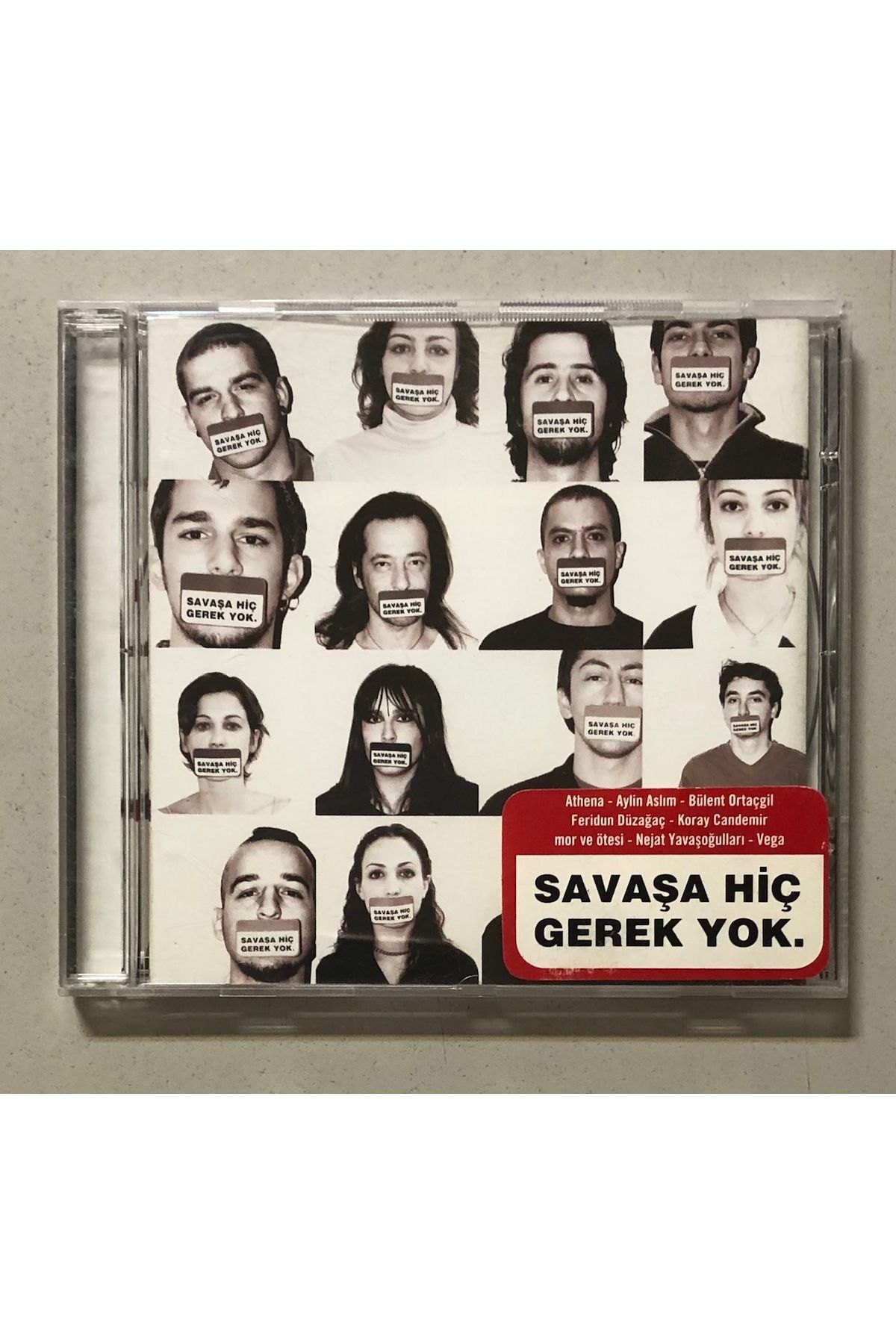 Plakevi İzmir Savaşa Hiç Gerek Yok CD (Athena,Aylin Aslım,B.Ortaçgil,Feridun Düzağaç,Koray Candemir,Mor Ve Ötesi)