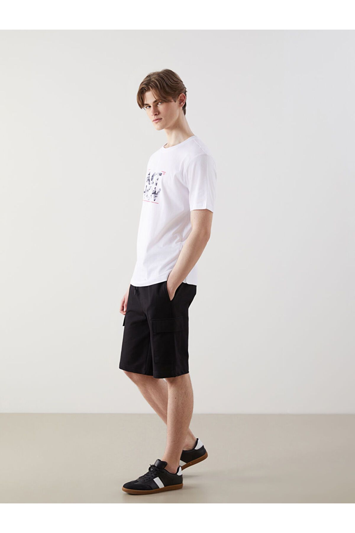LC Waikiki Yeni Sezon Slim Fit Erkek Kargo Sort - S5EH69Z8