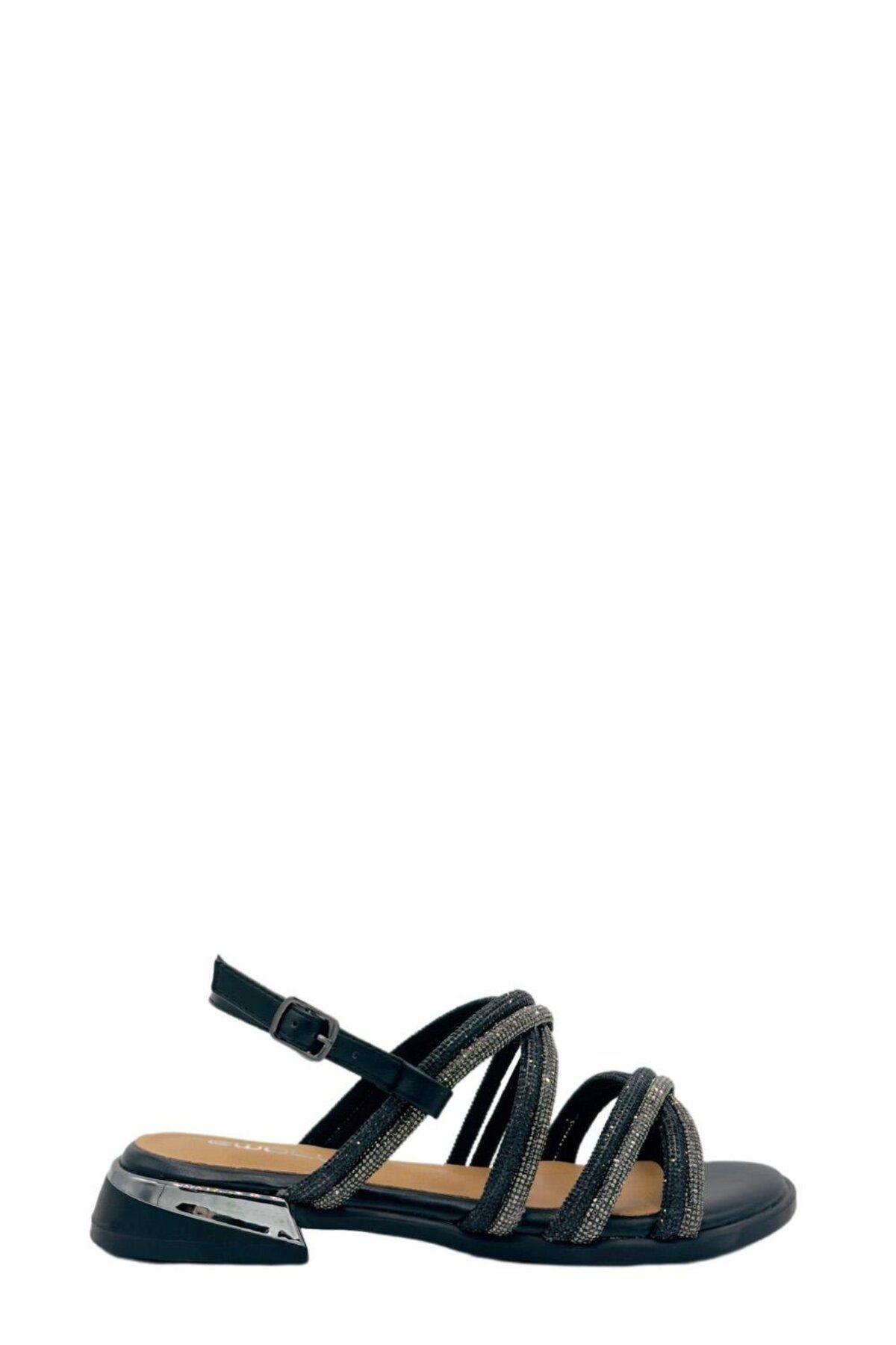 Moulin Shoes Siyah Taşlı Kadın Sandalet