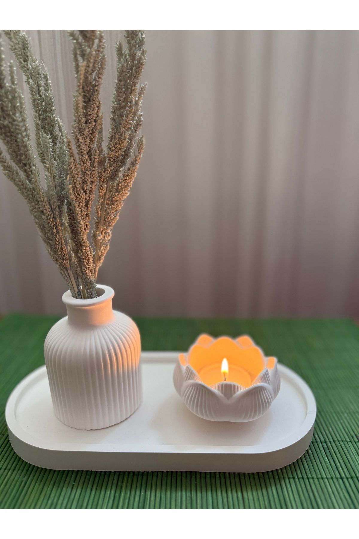 SerenityHaven Dekoratif Pampas Iskandinav Mini Kuru Çiçek Vazosu Ve Lotus Tealight Mumluk Set