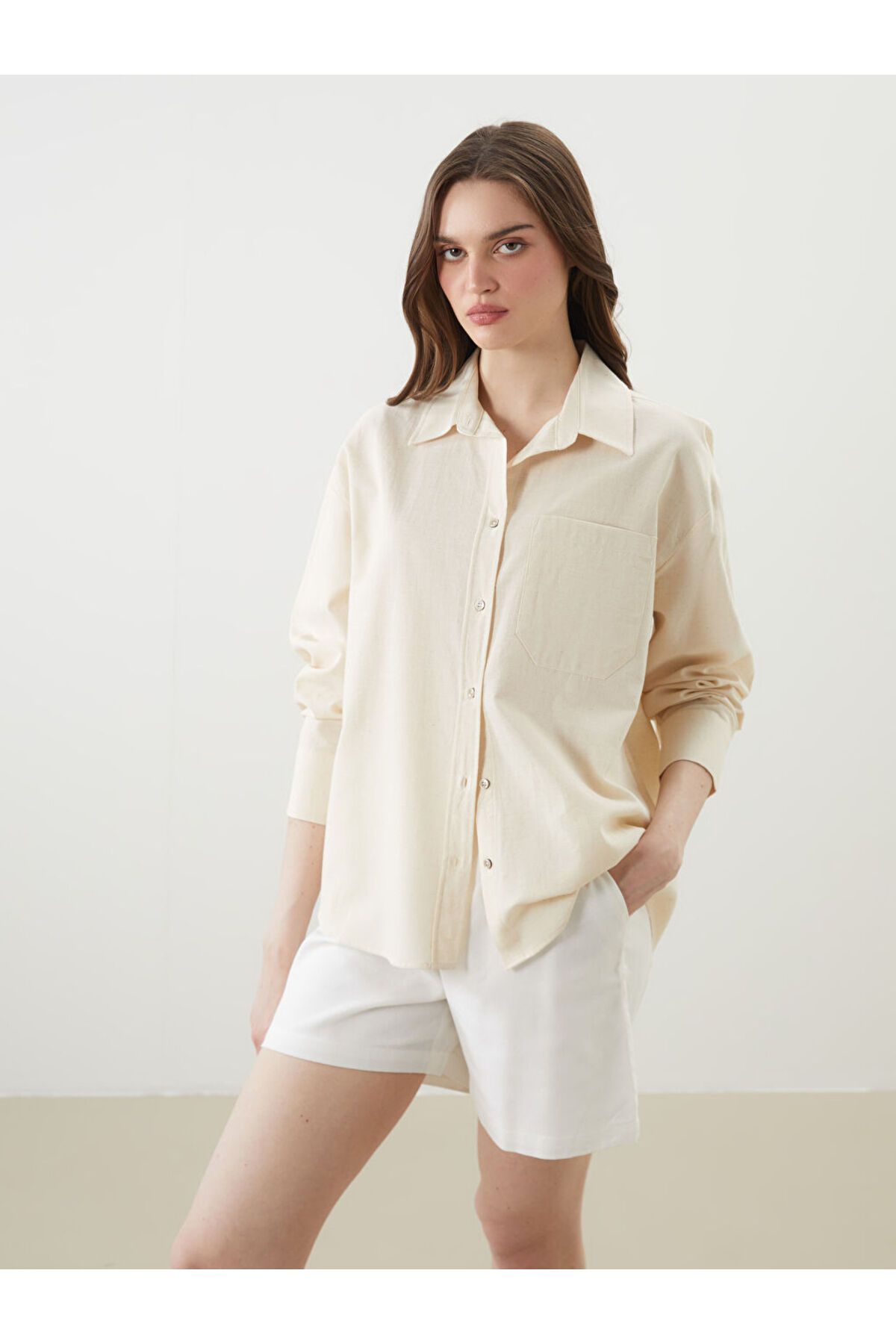LC Waikiki Yeni Sezon Oversize Keten Karisimli Kadin Gomlek - S5I322Z8