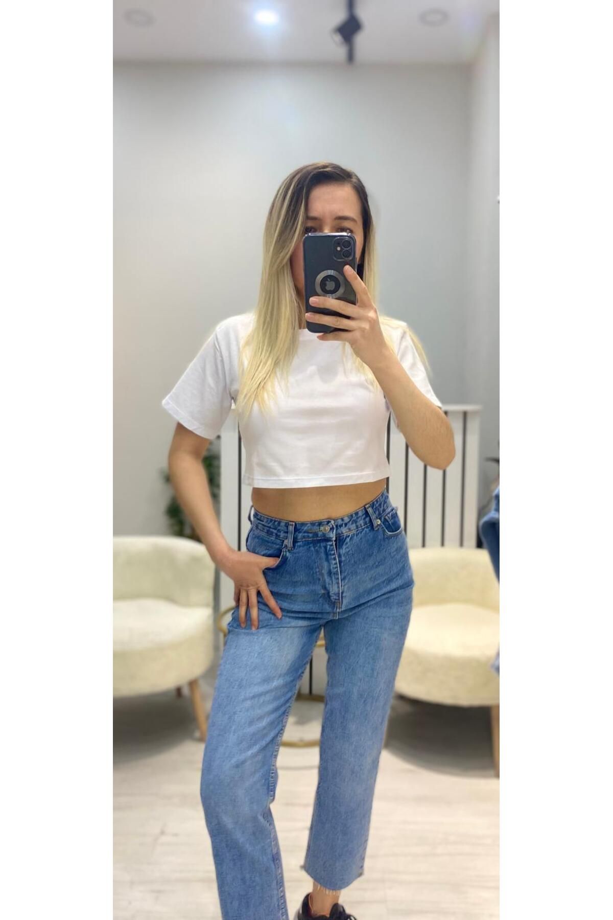 Roseden Salaş Crop T-shirt