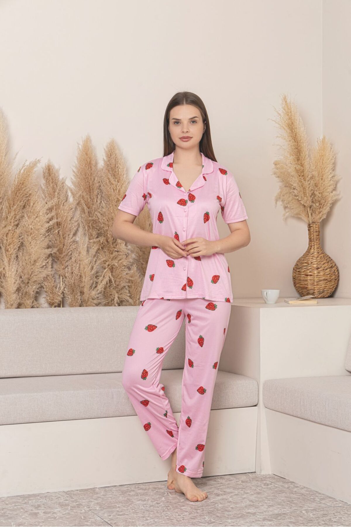 Asel Kısa Kollu Boydan Düğmeli Likralı Milan Pijama Takımı