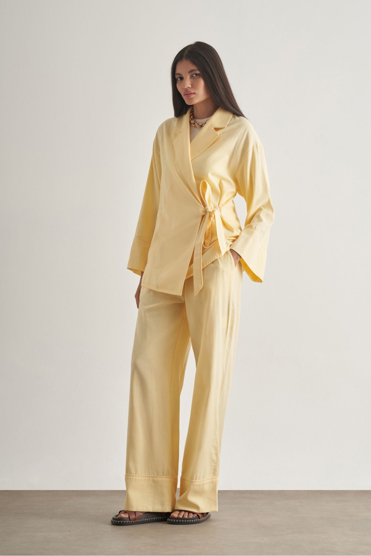 Mizalle Keten Karışımlı Anvelop Bağlı Sarı Kimono Ceket
