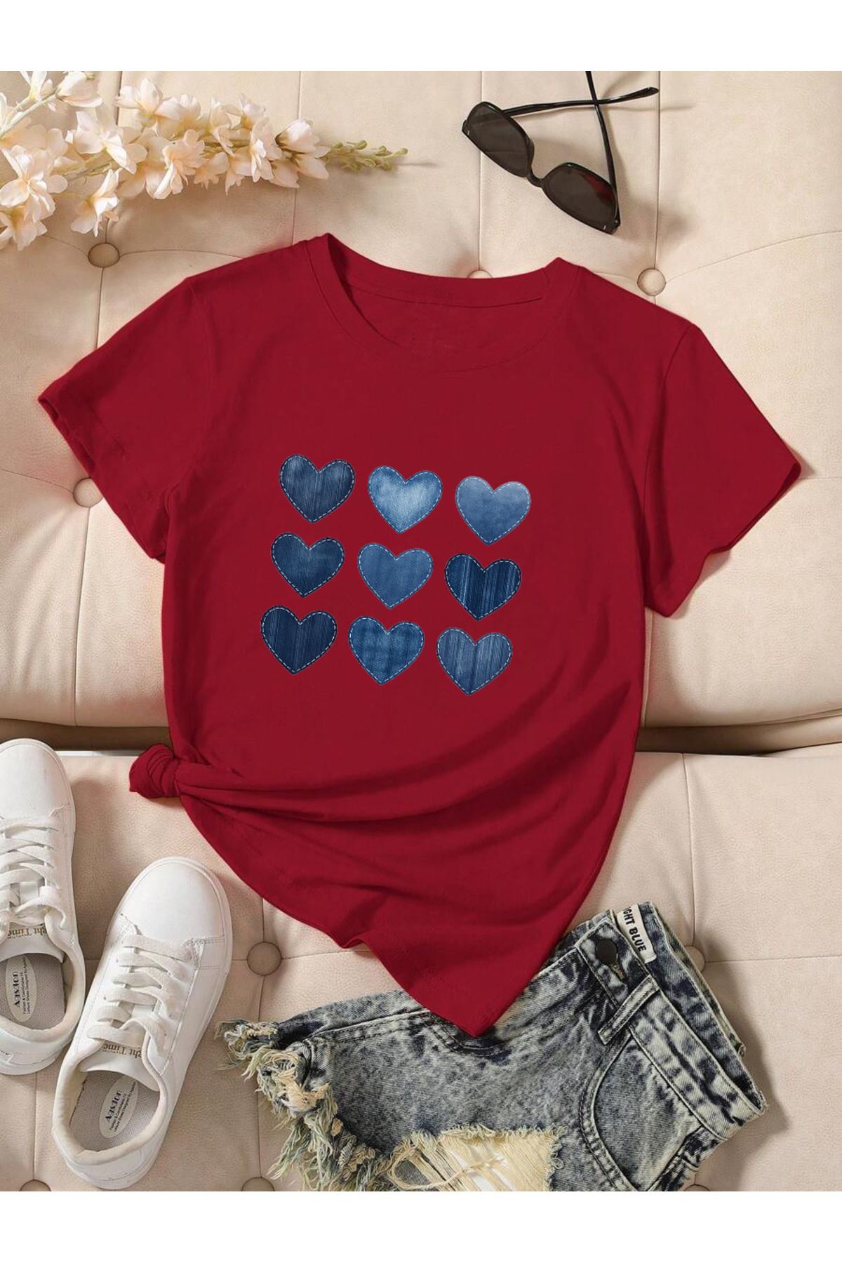 uyguntarz Unisex Jean Desenli Kalp Tasarım Basklı Tshirt