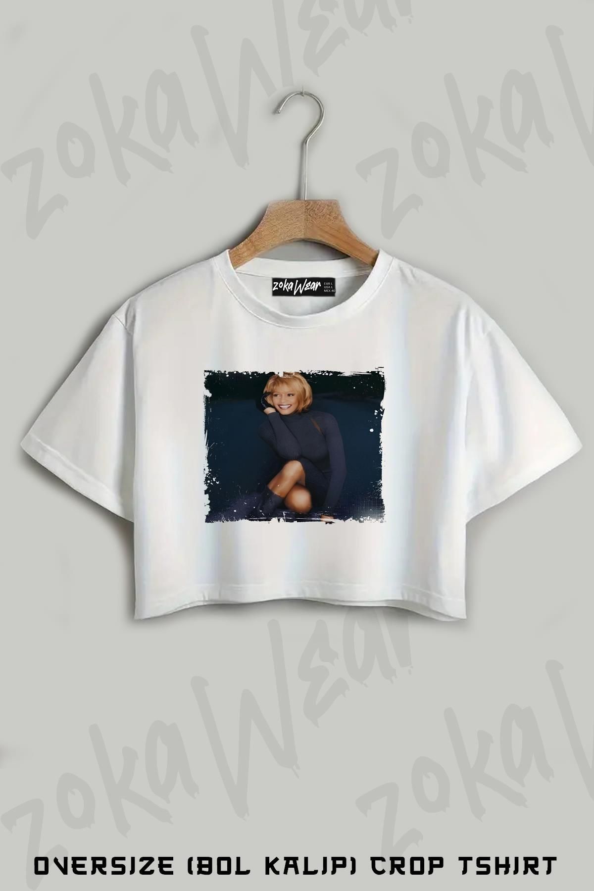 ZOKAWEAR Whitney Houston Baskılı Oversize Crop T-Shirt
