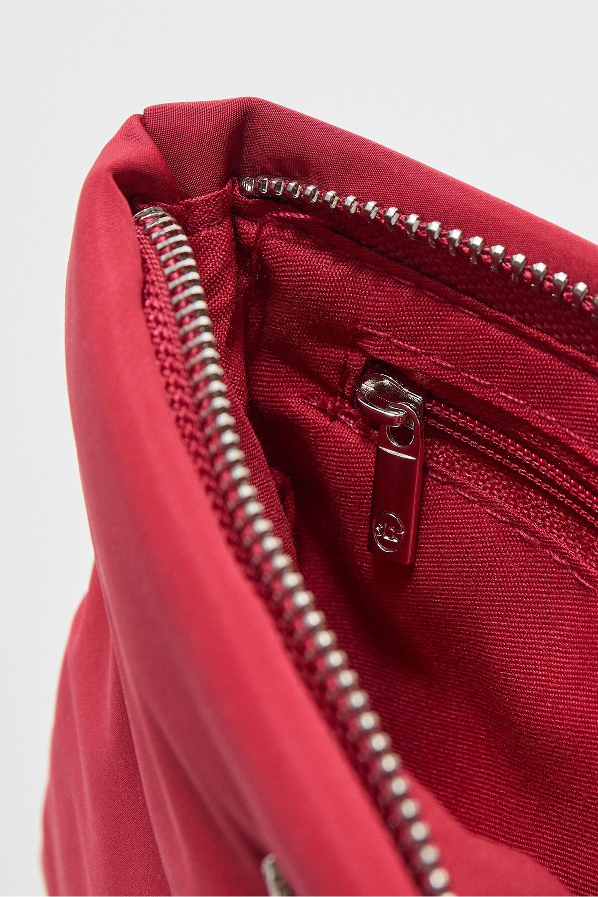 Stradivarius-Fabric toiletry bag 4