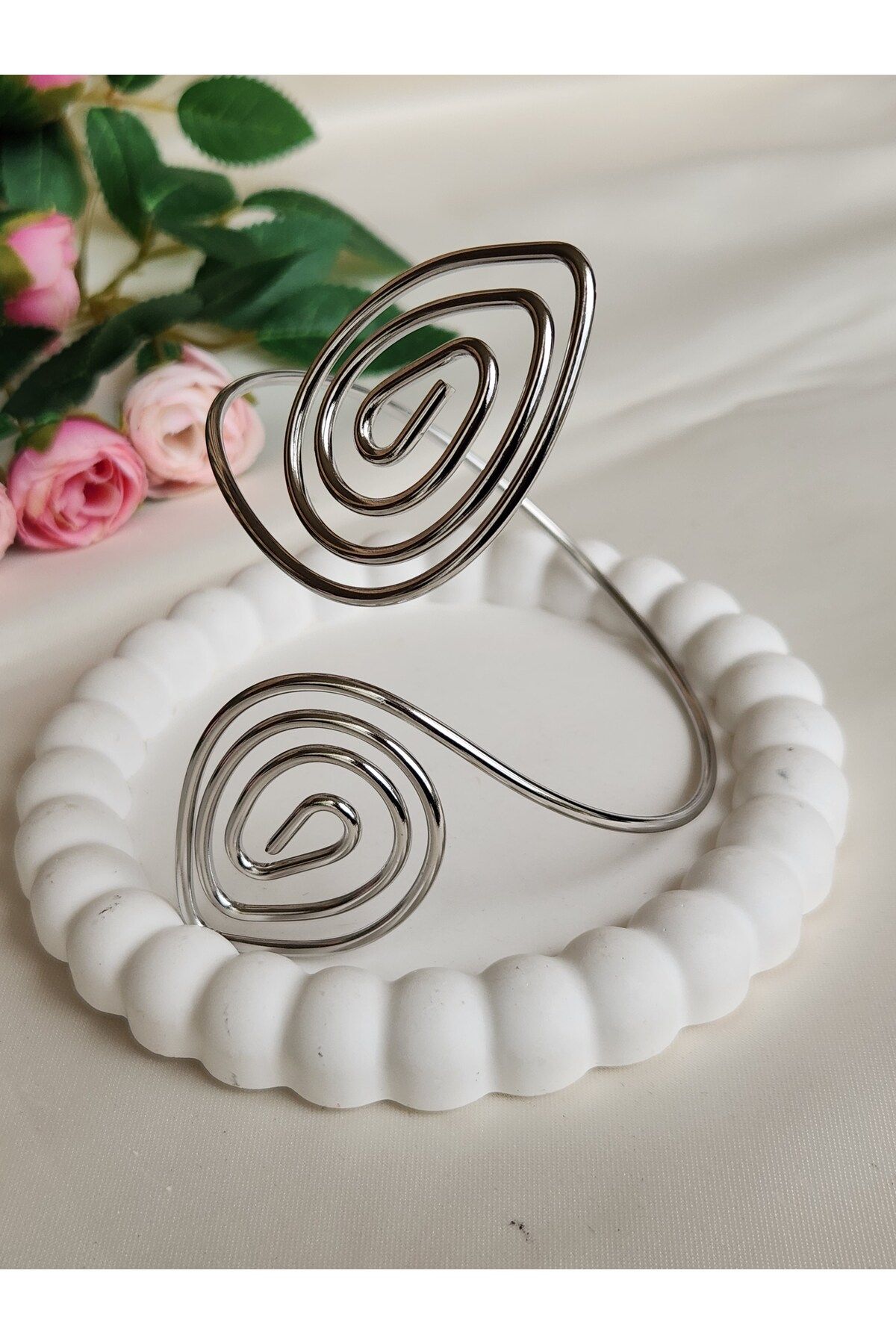 GIHANDMADE Gözyaşı Spiral Üst Kol ve Pazu Bilekliği – Altın & Gümüş Renk Seçenekli, Açık Tel Tasarım