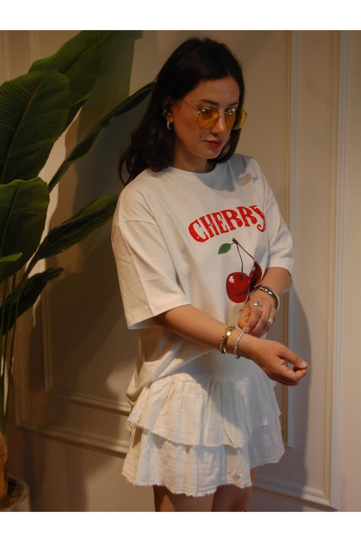 FLZTAS CHERRY T-SHIRT