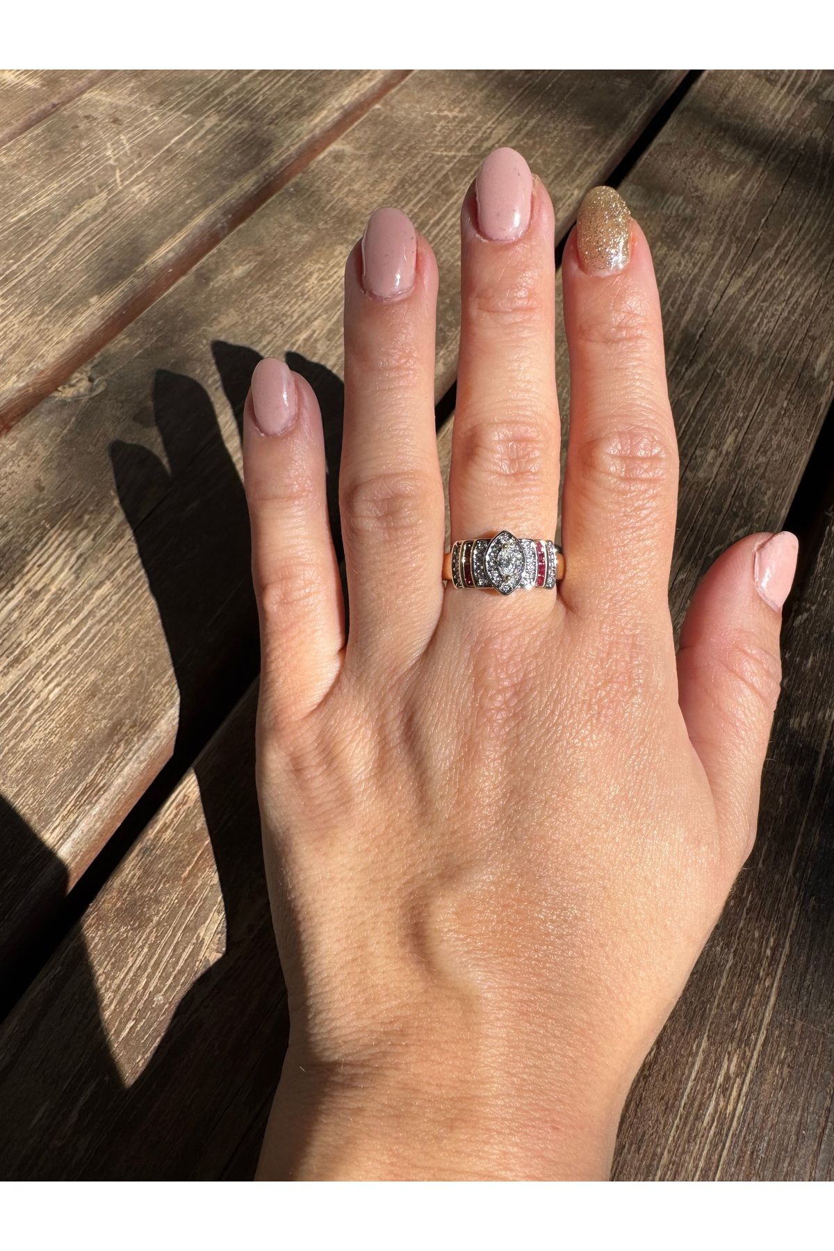 Gilia Jewelry Pembe Zirkon Taşlı Yüzük