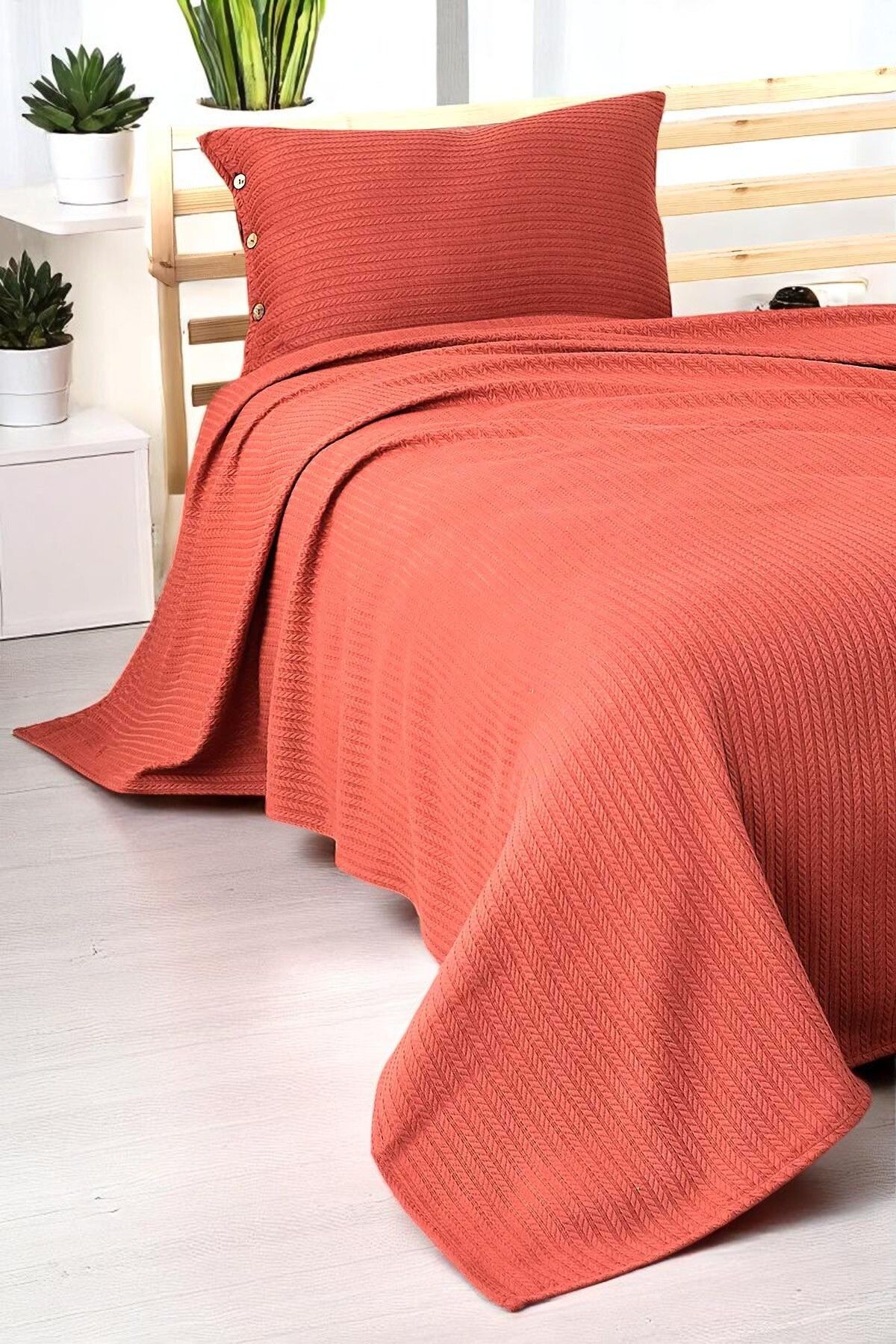 Cottonest TEK KİŞİLİK ÖRGÜ PİKE YATAK ÖRTÜSÜ YASTIKLI