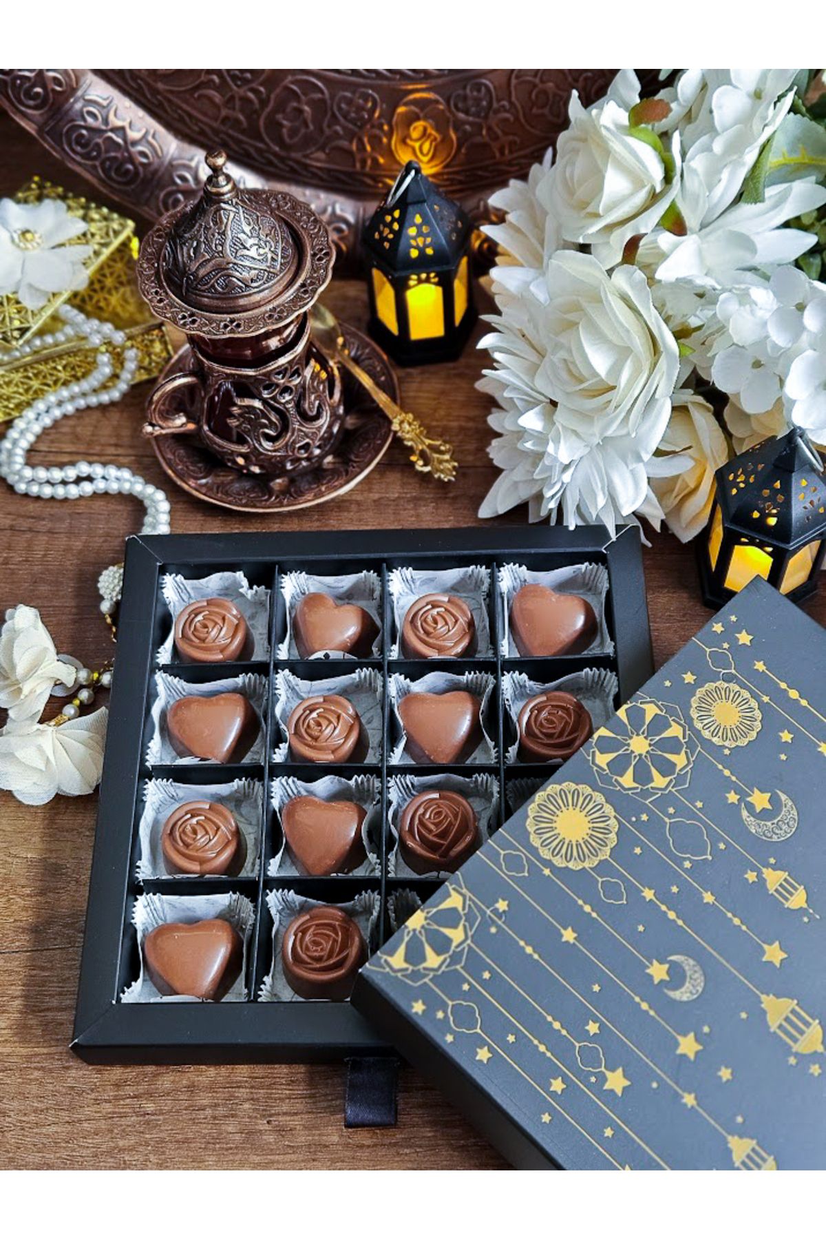 ksana choco Dubai Tarzı Tadımlık Belçika Çikolatası – Özel Tasarım Gül ve Kalpli Bonbon Kutu