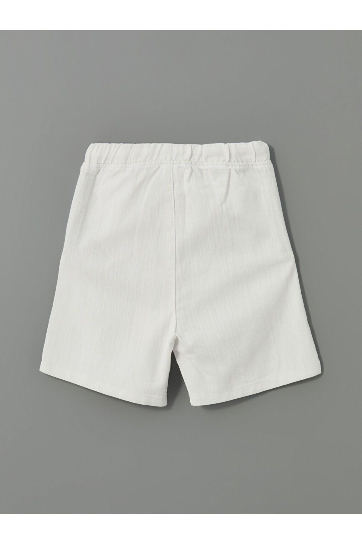 LC Waikiki-Black Elastic Waist Boy's Gabardine Shorts 3