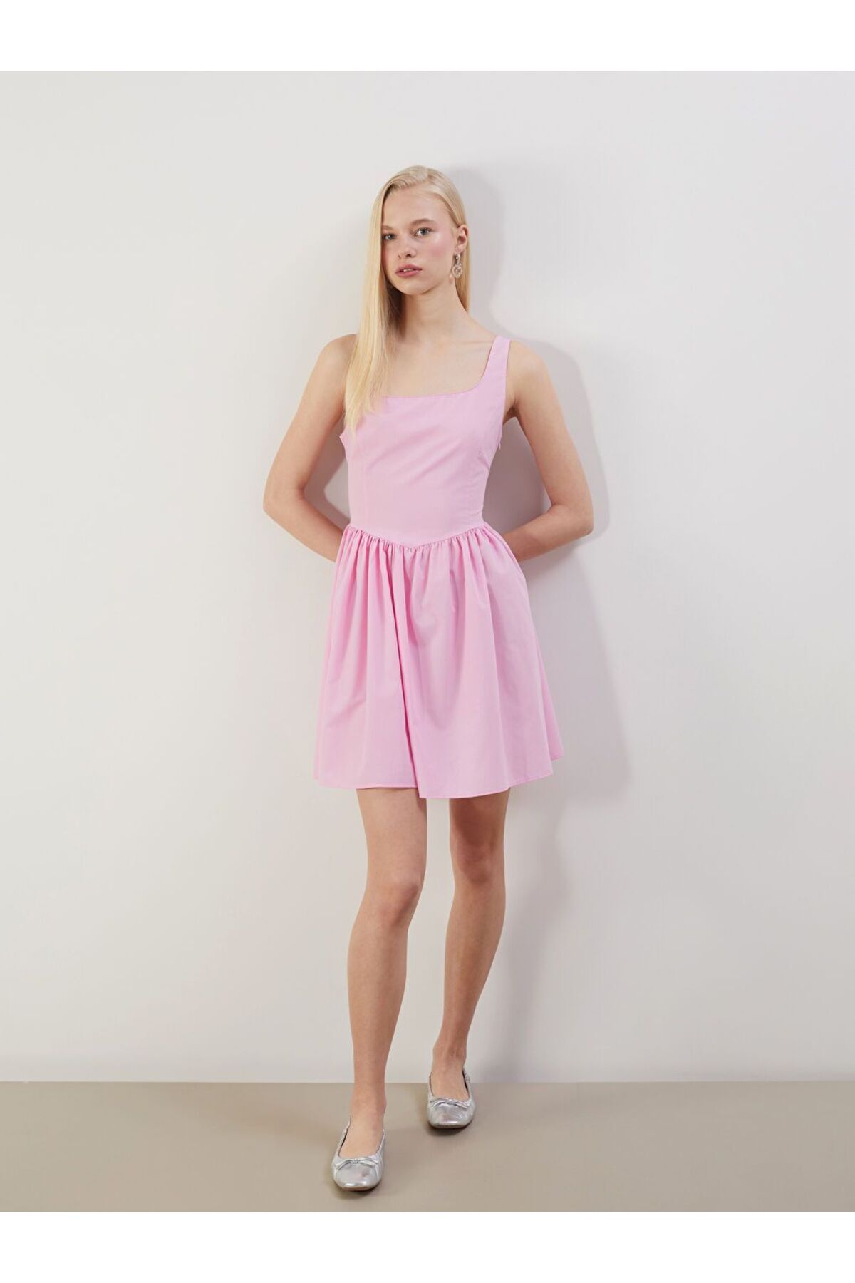 LC Waikiki XSIDE U Yaka Poplin Mini Elbise
