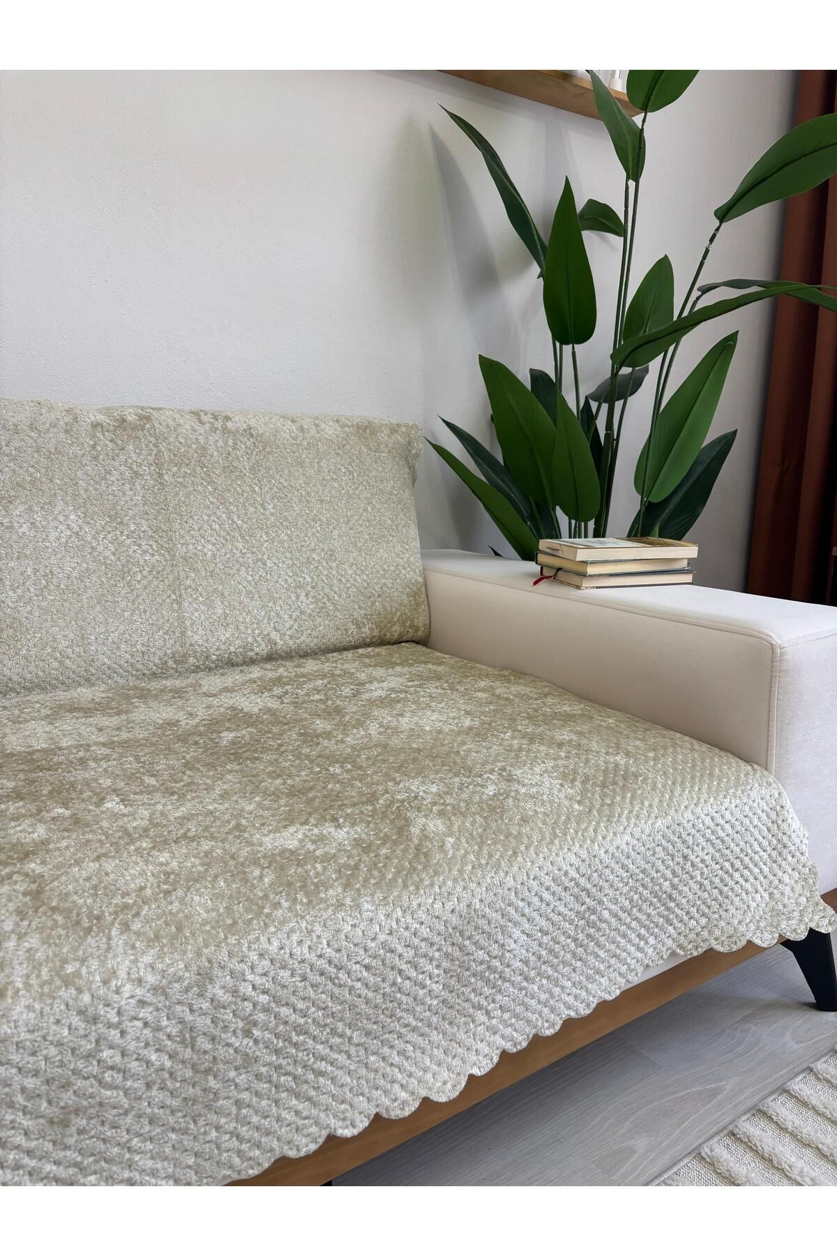 GOLD HOME COLLECTION Kapitoneli Kadife Kaydırmaz Çekyat Örtüsü 180x215