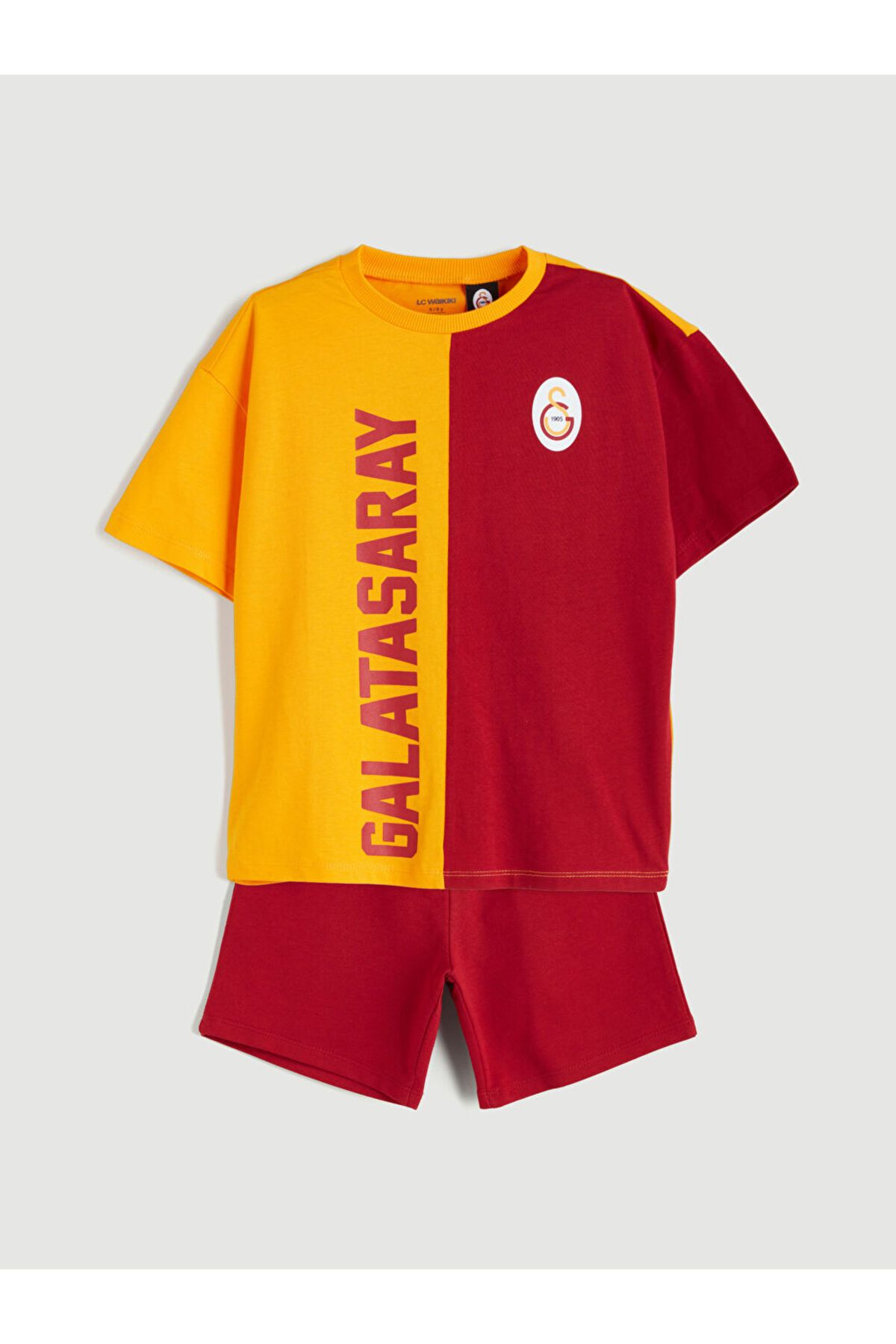LC Waikiki Yeni Sezon Galatasaray Baskili Erkek Cocuk Tisort ve Sort 2'li - S5NS97Z1