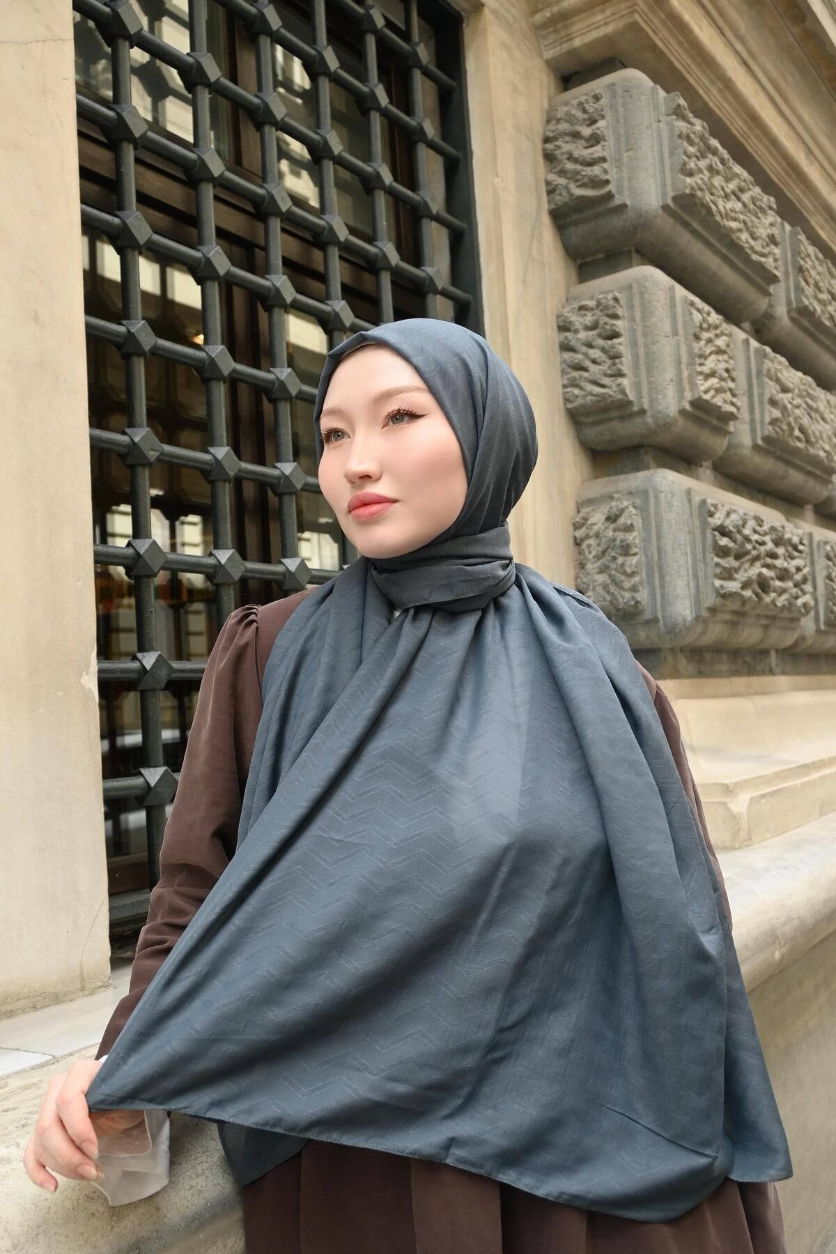 Pull Scarfs Füme - Zigzag Desen Bambu Jakar