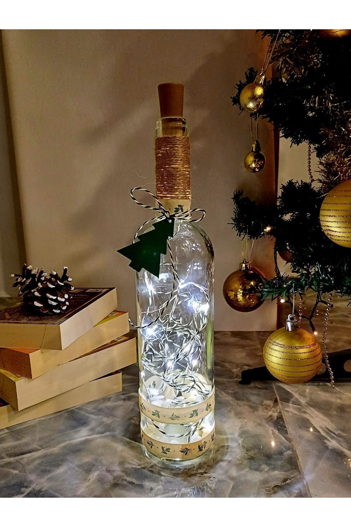 SerenityHaven Led'li Yeni Yıl Temalı Dekoratif Şişe - Taşınabilir Kendinden Pilli - Hediyelik Dekoratif Aydınlatm