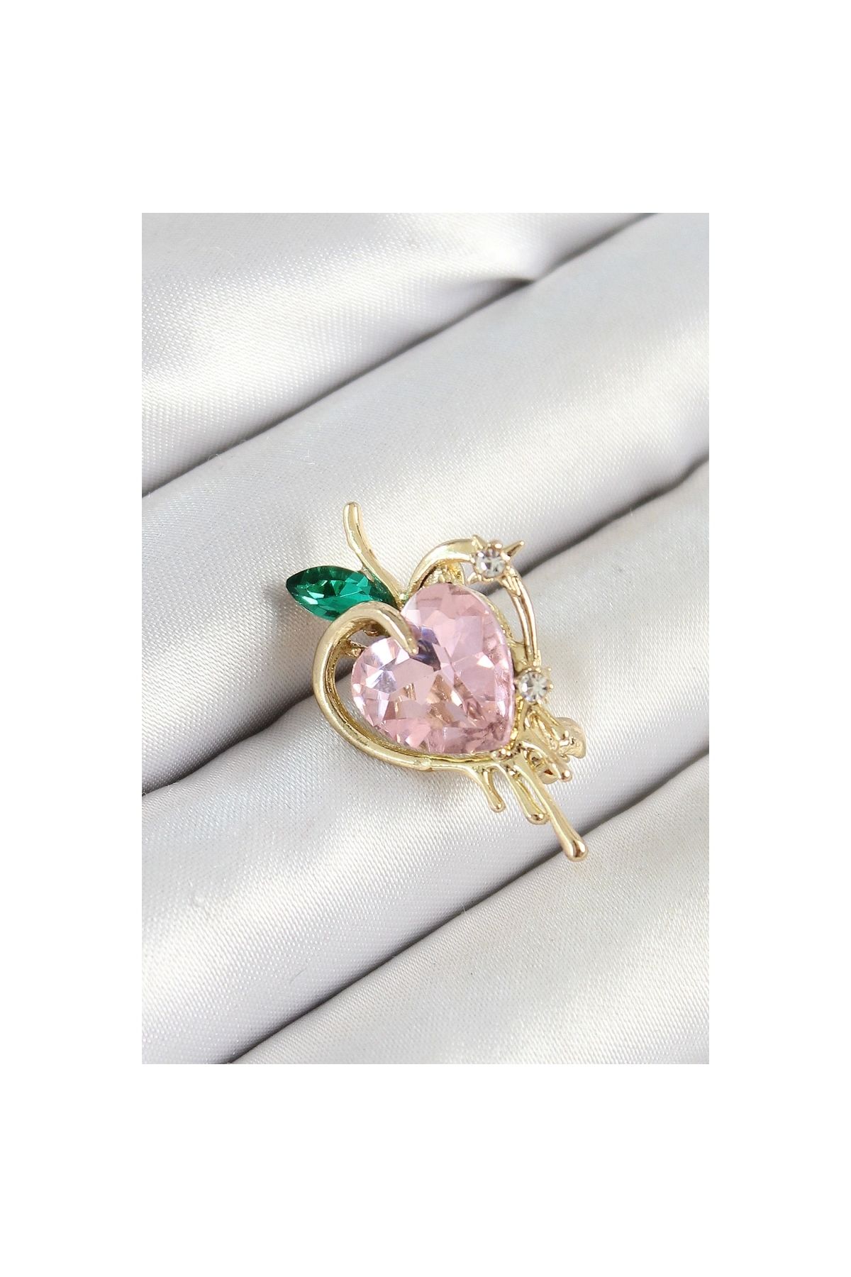 Marsilyan Pembe Ve Yeşil Zirkon Taşlı 3D Eriyen Kalp Figürlü Gold Renk Kadın Broş - TJ-BR438