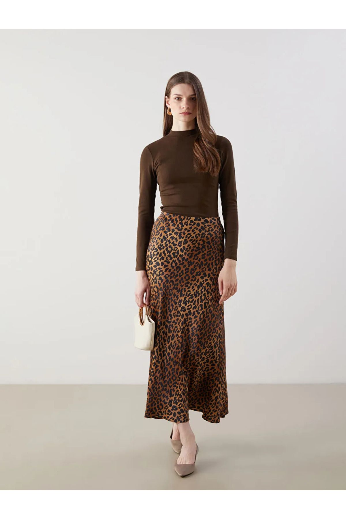 LC Waikiki LCW Modest Kahverengi Leopar Desenli Saten Kadın Etek